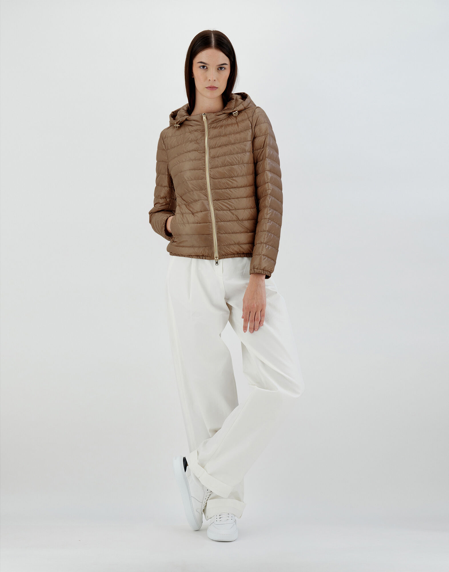 HERNO ヘルノ　裏地付き　総柄　ショートコート　ジャケット　キャメル 42 レディース ANGELA キャメル | Herno® (ヘルノ)