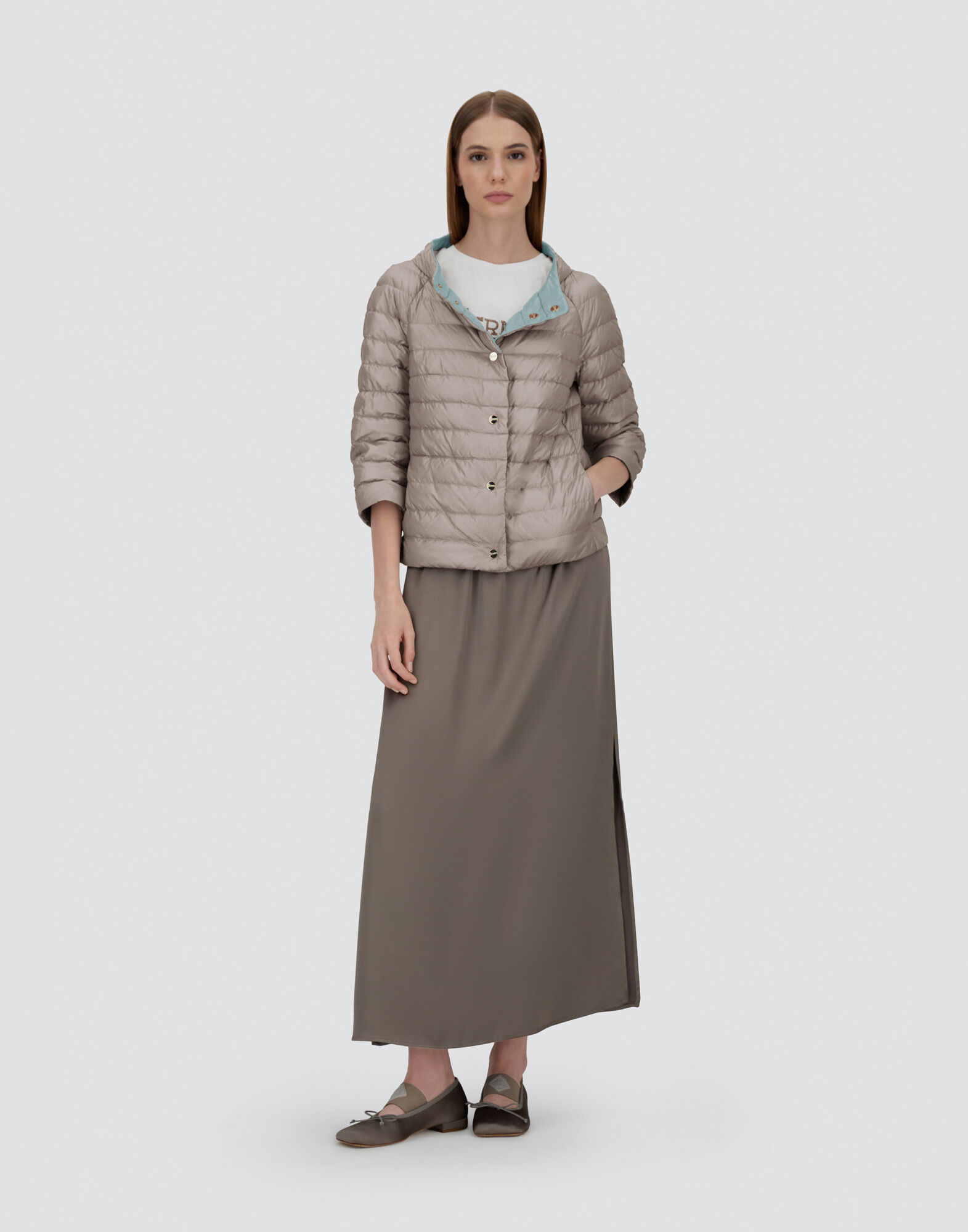 REVERSIBLE CAPE NYLON ULTRALIGHT in Light Blue/Ice for Women