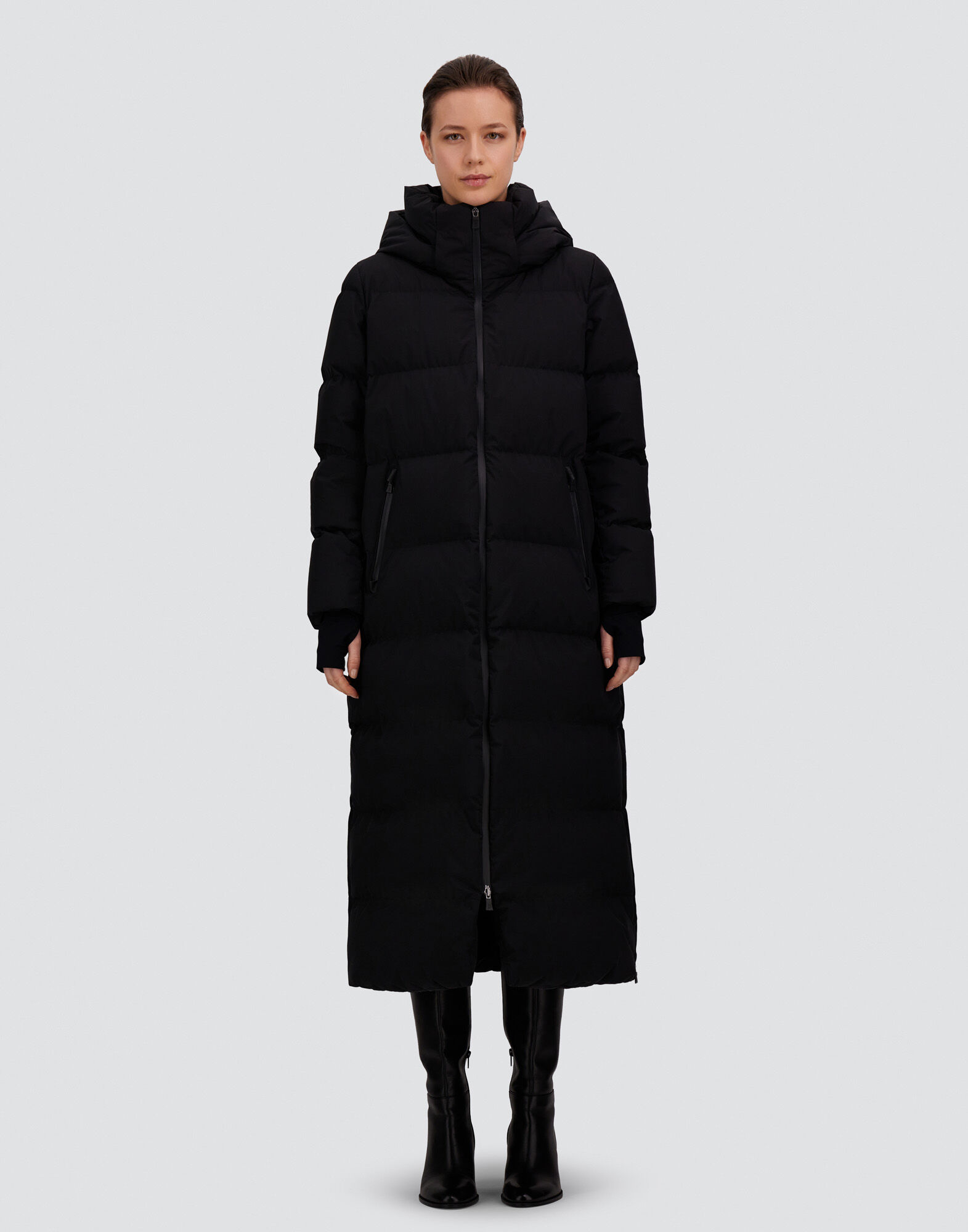 レディース LONG JACKET IN 2-LAYER WINDSTOPPER ブラック | Herno
