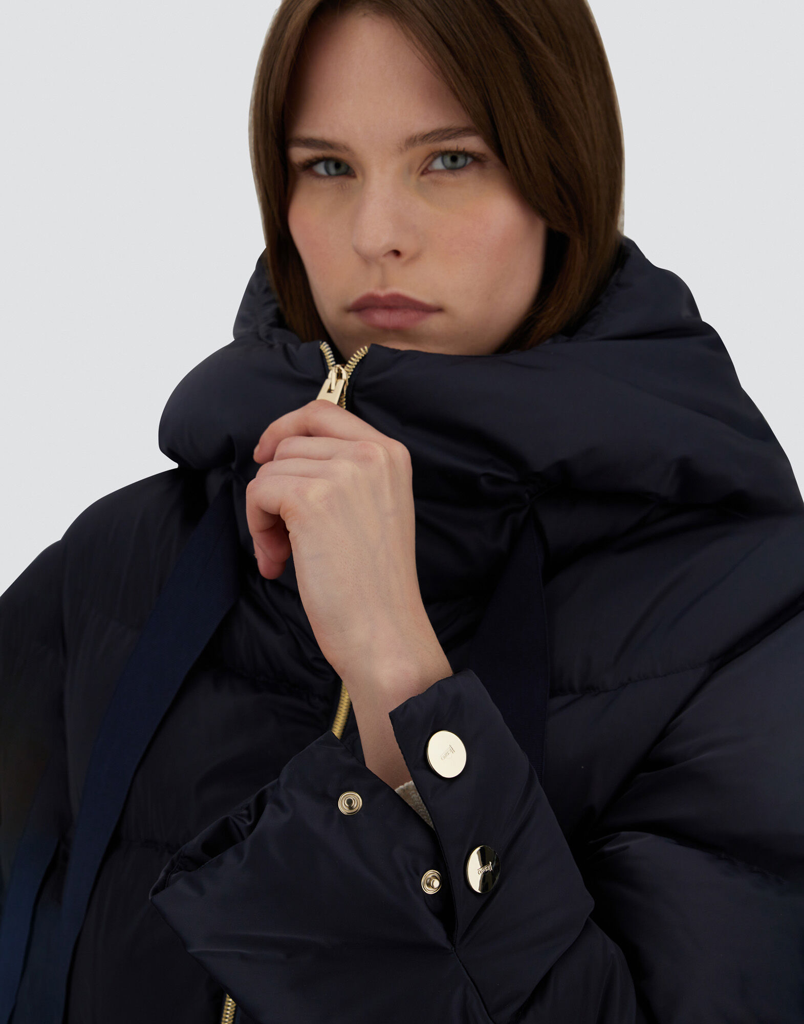 レディース サテンAラインコート ニューブルー | Herno® (ヘルノ)