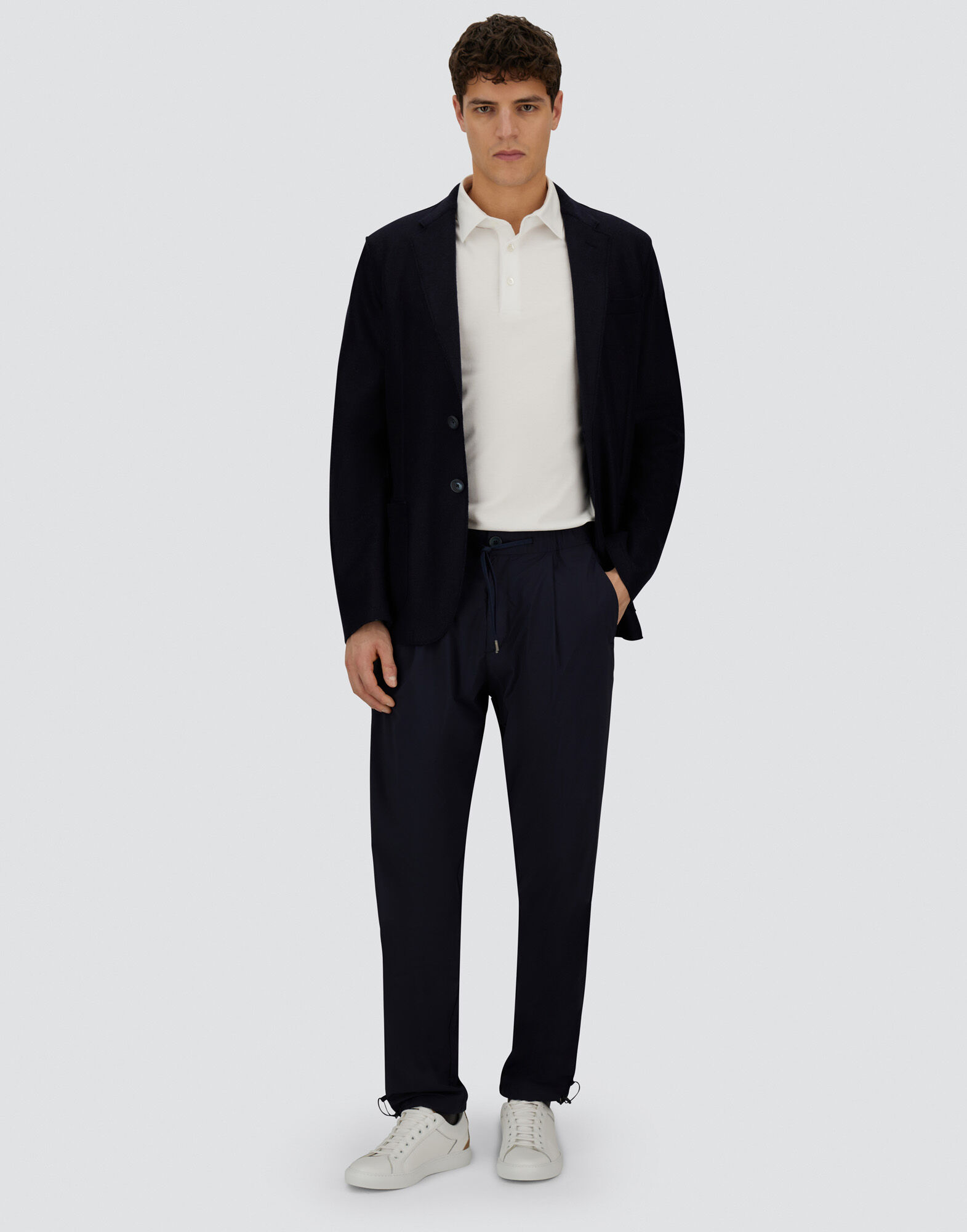 パンツ HERNO FW24 Stretch nylon trousers (PT00009DR 9433) Herno Light Nylon Stretch Trousers / Black – Vaatturiliike