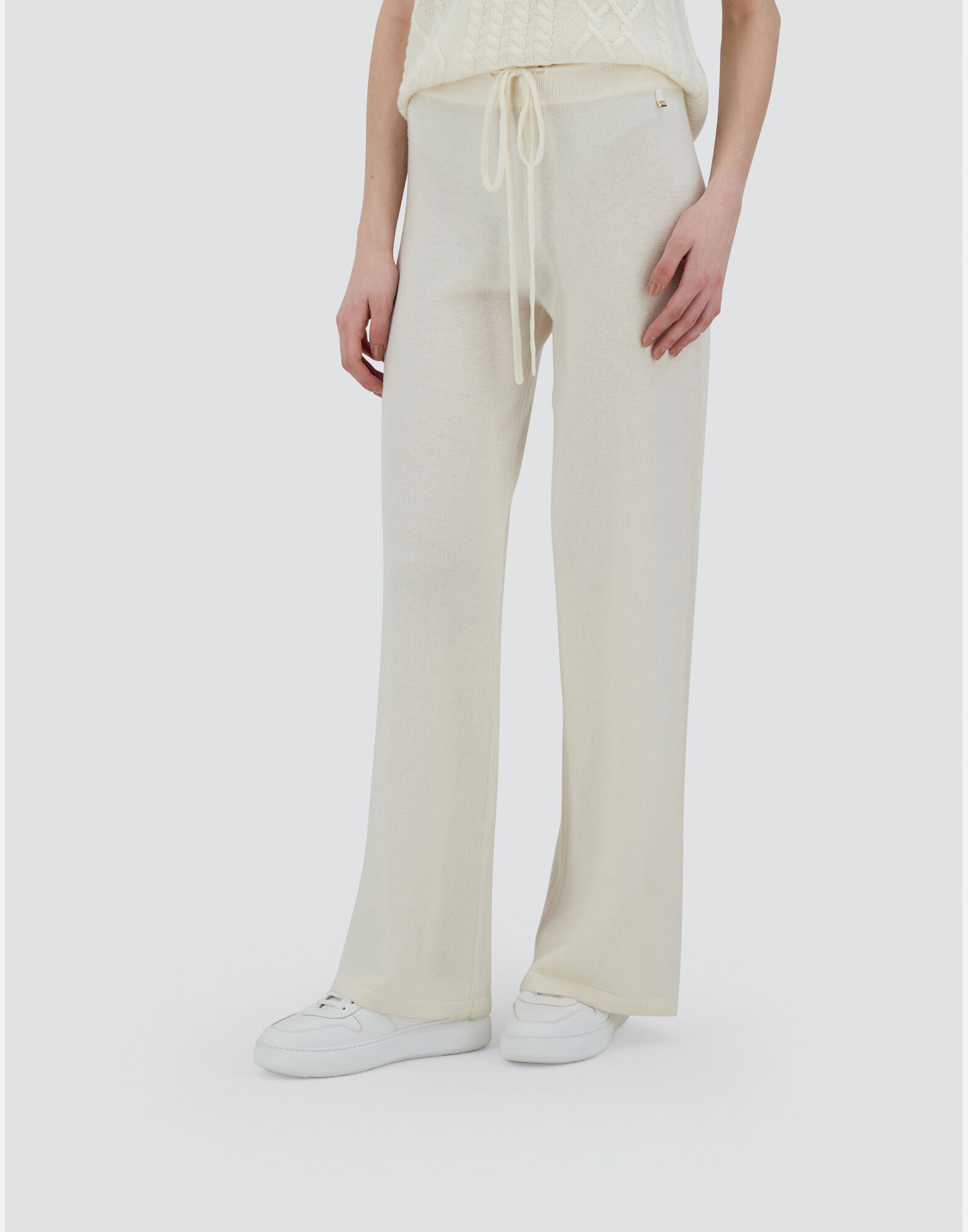 【送料込】HERNO エタニティ ウール パンツ レディース エタニティ ウール パンツ ホワイト | Herno® (ヘルノ)