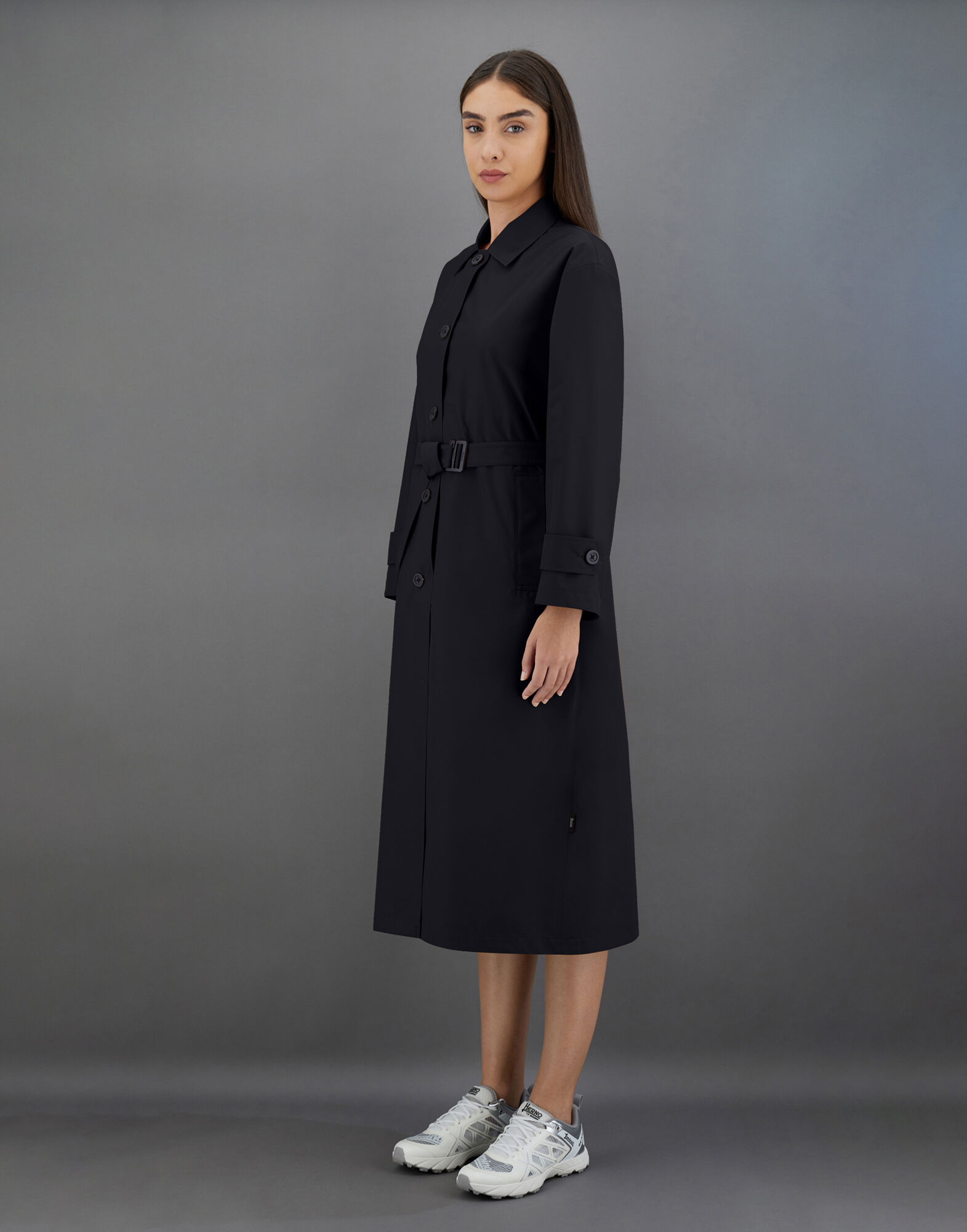 LAMINAR RAINCOAT IN GORE TEX PACLITE in Black for Women Herno