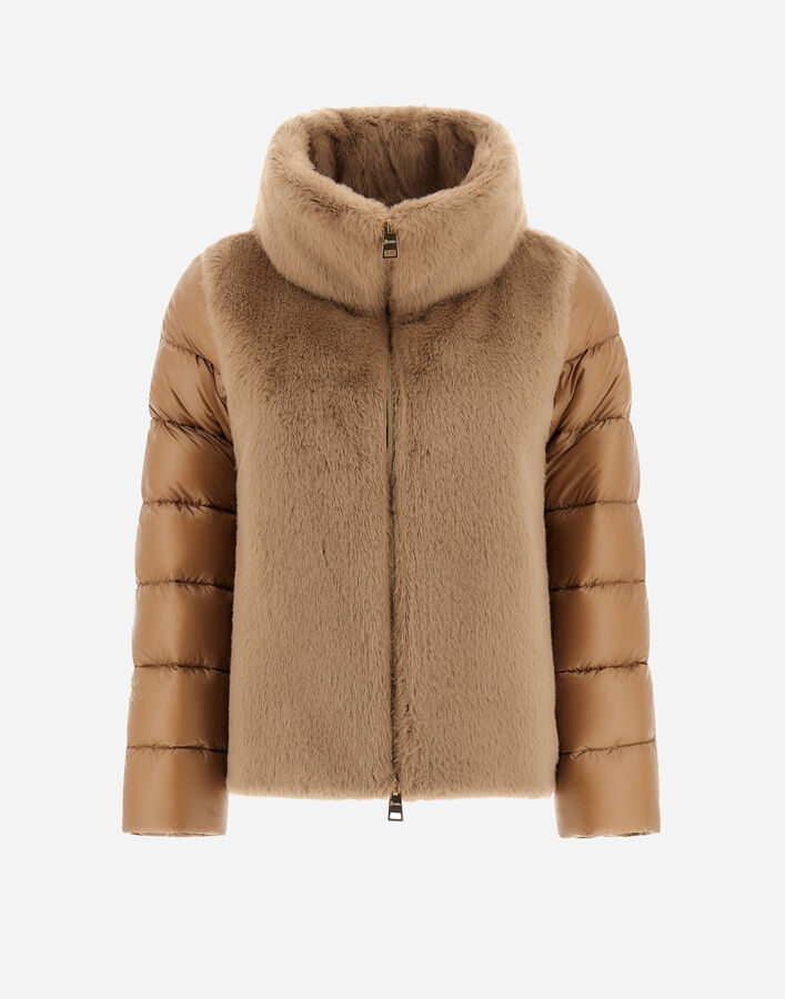 Herno CAPE IN NYLON ULTRALIGHT AND LADY ALTERNATIVE FUR Camel PI002017D12017Z2157