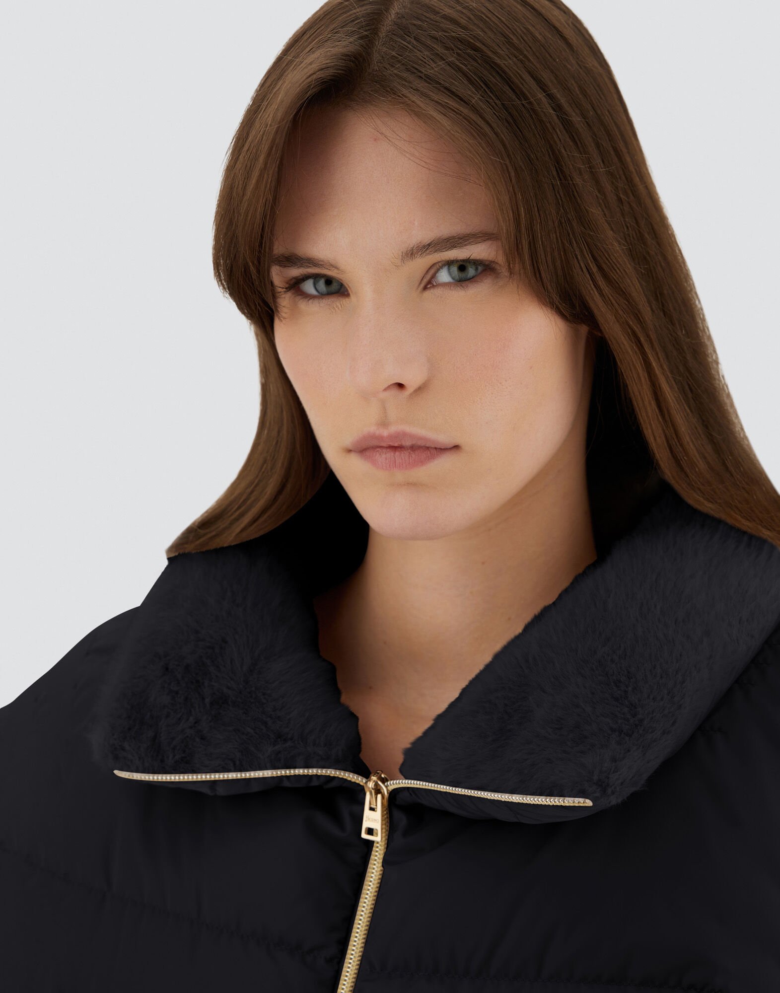 【希少】HERNO 3way ロングコート ジップアップ ファー カシミヤ混 黒 希少】HERNO 3way ロングコート ジップアップ ファー カシミヤ混