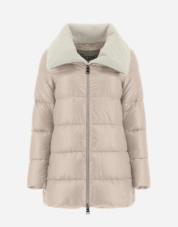 OVERSIZED ULTRALIGHT NYLON AND LADY JACKET in Chantilly | Herno®