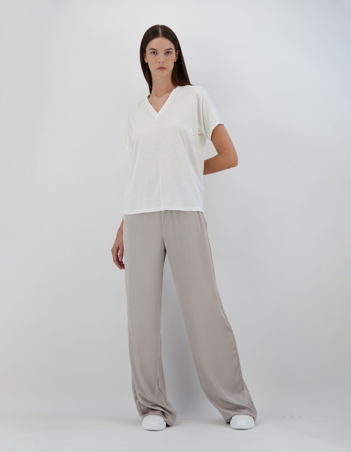Herno Trousers In Casual Satin - Female Trousers Chantilly 48 In シャンティイ