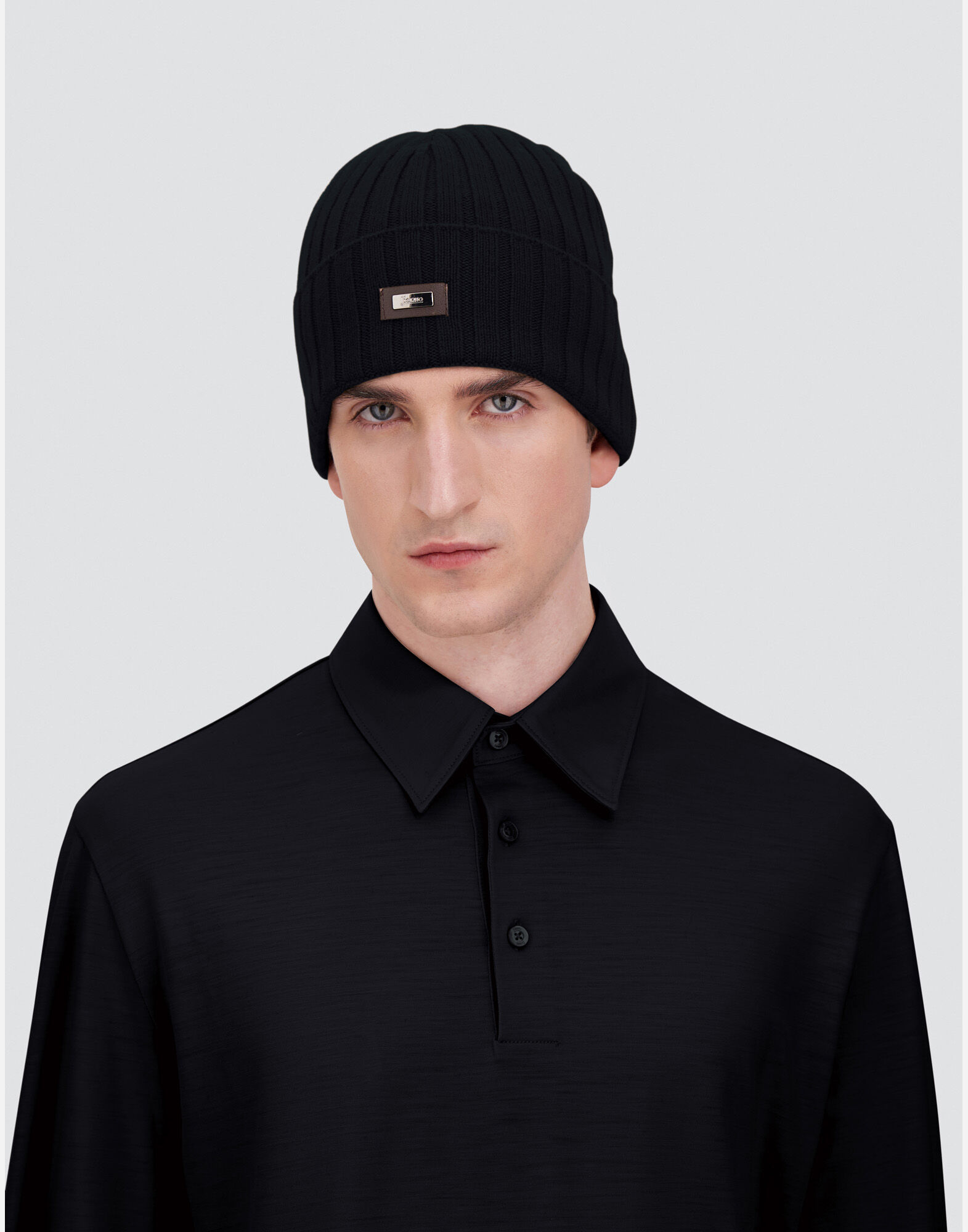メンズ ENGLISH RIB CASHMERE BEANIE ダークブルー | Herno® (ヘルノ)