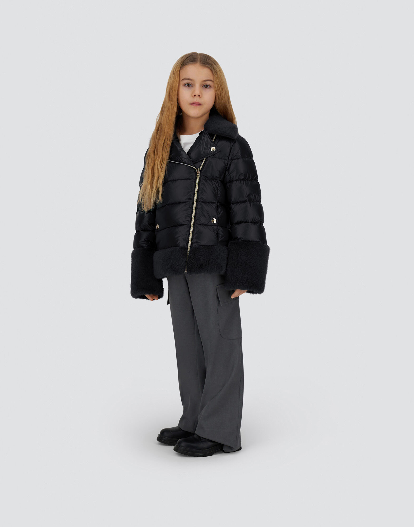 Herno　NYLON ULTRALIGHT ジャケット BIKER JACKET IN NYLON ULTRALIGHT AND LADY ALTERNATIVE FUR in Black