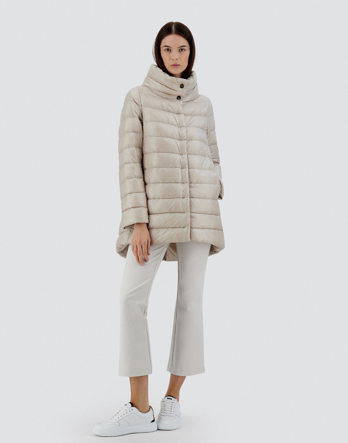 Herno "amelia" Quilted Down Jacket With Crater Collar In Chantilly