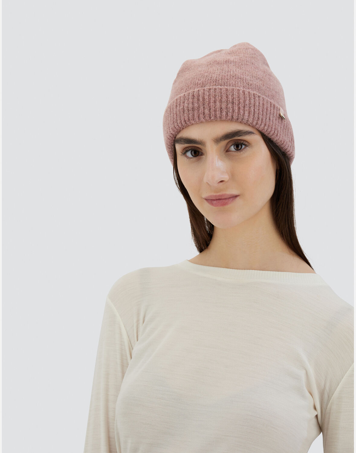 HERNO BEANIE IN PLAIN ALPACA WOOL 