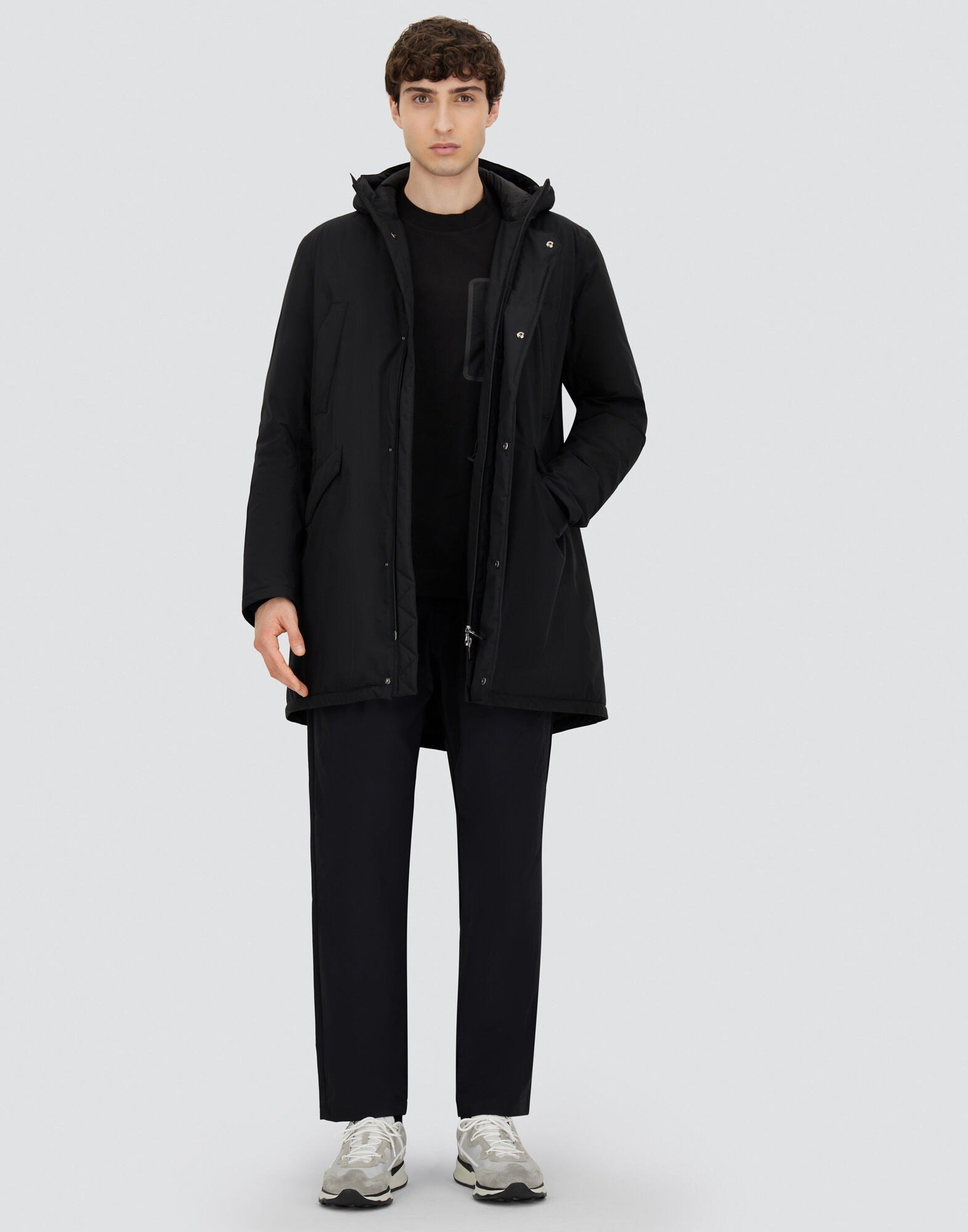 メンズ LONG PARKA IN 2-LAYER WINDSTOPPER ブラック | Herno® (ヘルノ)