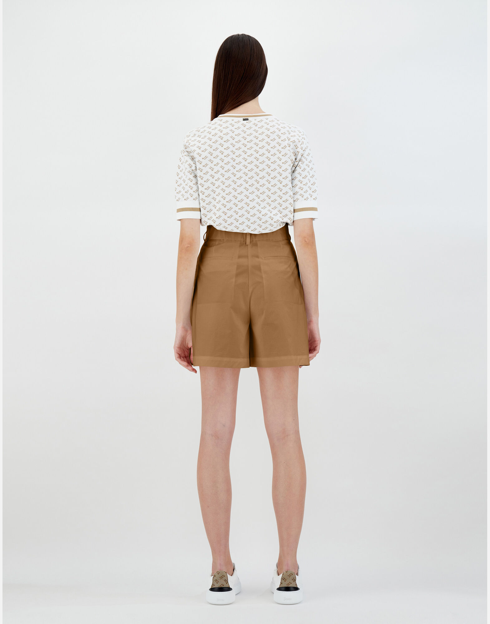 ショートパンツ HERNO SS25 Stretch nylon shorts (PT000106D 1250) PT000035D13164_2000_0.jpg?sw=