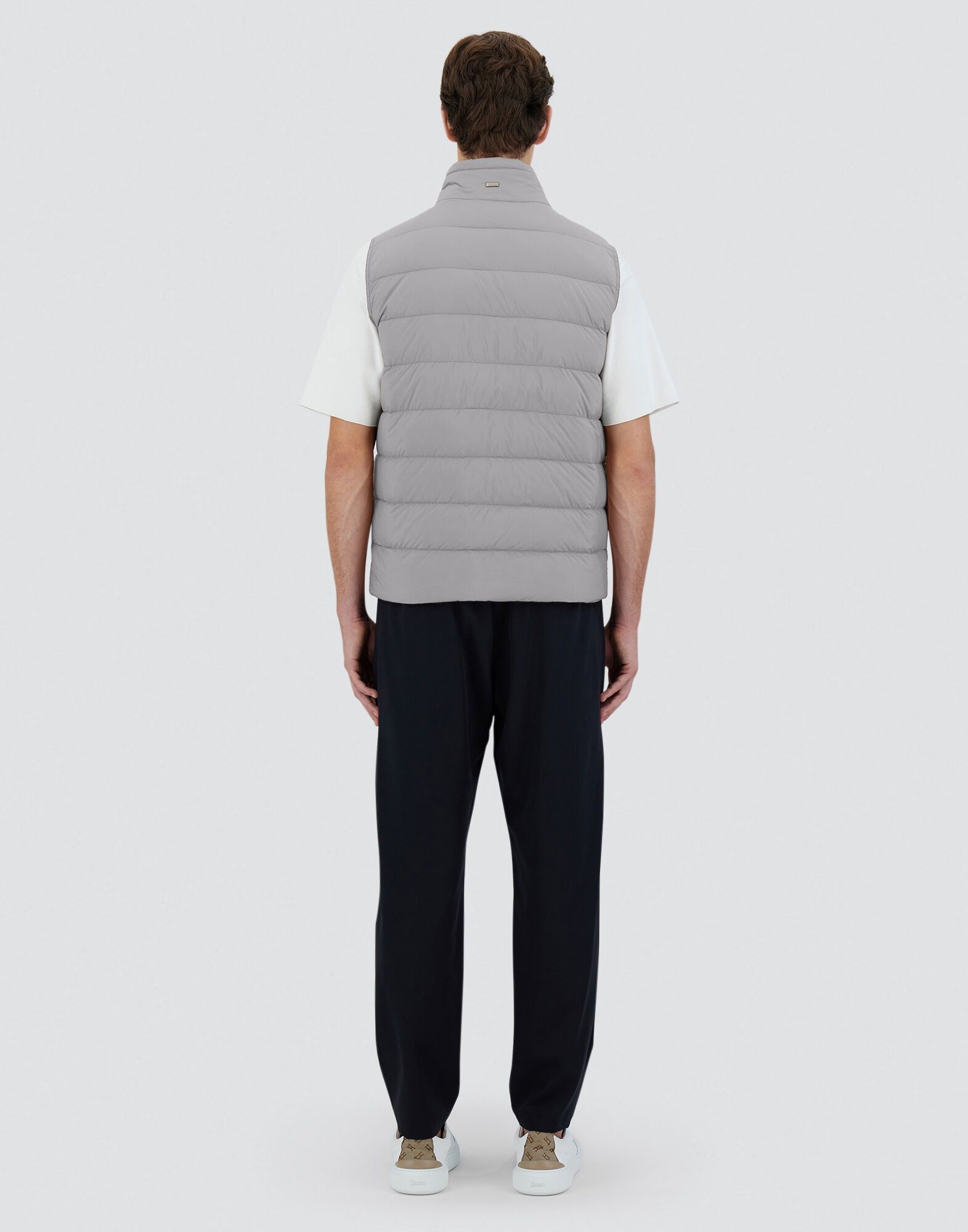 メンズ IL GILET ライトグレー | Herno® (ヘルノ)