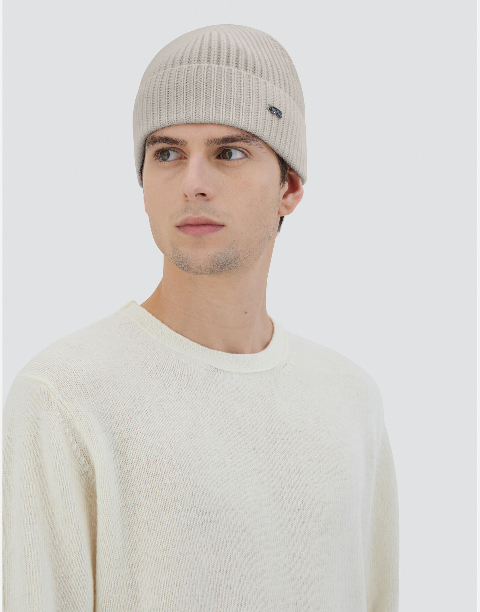 メンズ エタニティ カシミヤ ニットキャップ シャンティイ | Herno® (ヘルノ)