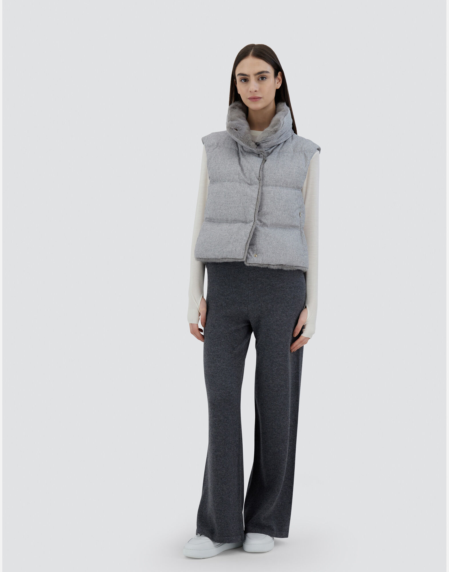 VEST IN CASHMERE, SILK AND NEW LADY FAUX FUR in Light Grey VEST IN CASHMERE, SILK AND NEW LADY FAUX FUR in Light Grey