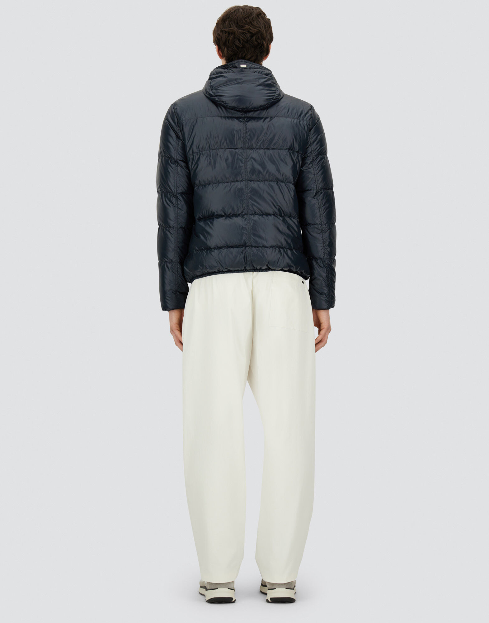Herno　NYLON ULTRALIGHT ジャケット メンズ NYLON ULTRALIGHT JACKET ネイビーブルー | Herno® (ヘルノ)