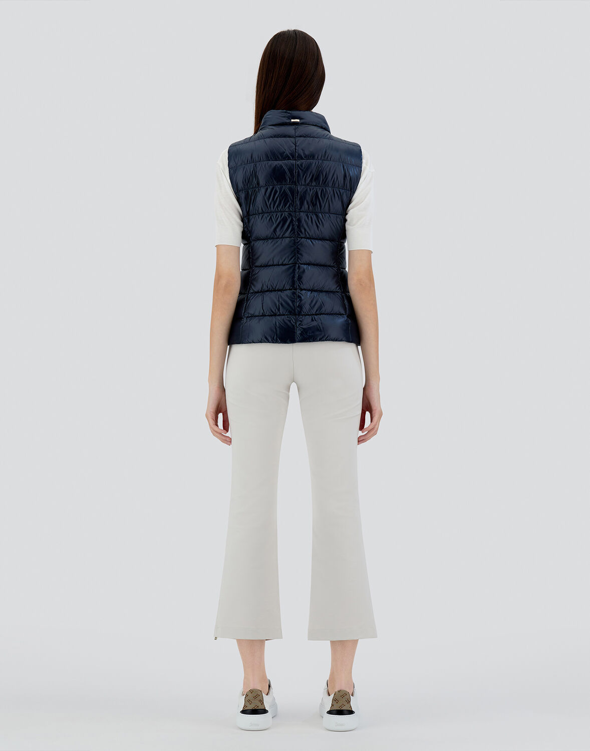 Herno Ultralight Windproof Vest Silky Effect In Navy Blue