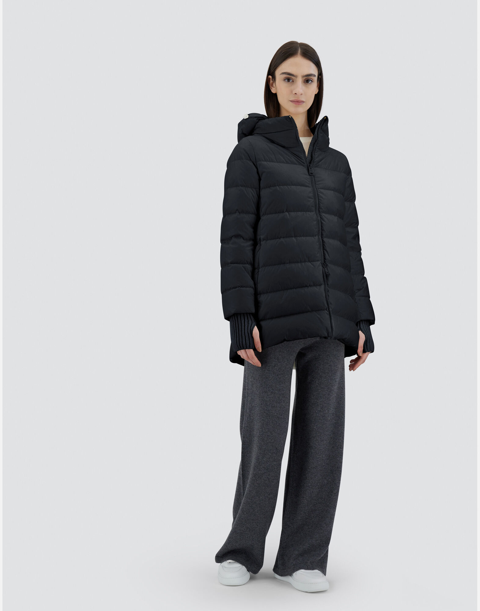 レディース ナイロンシャモニー Aシェイプ コート ブラック | Herno® (ヘルノ)