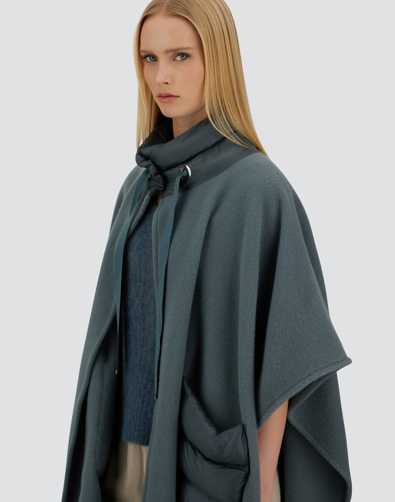 レディース リゾート ウォーミー＆ナイロン ウルトラライト ポンチョ