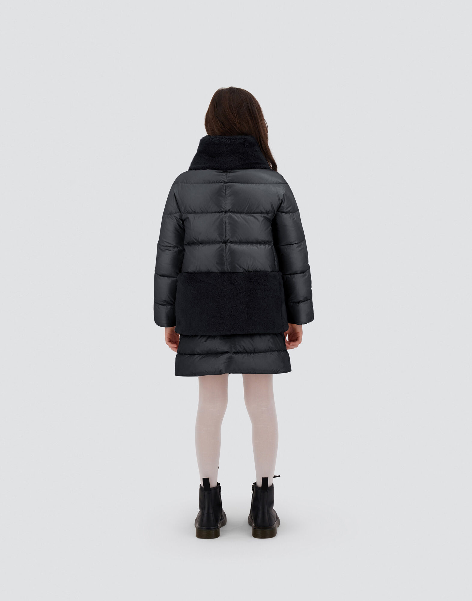 女児 ウルトラライトナイロン＆ソフトフェイクファー Aシェイプ ブラック Herno® (ヘルノ)