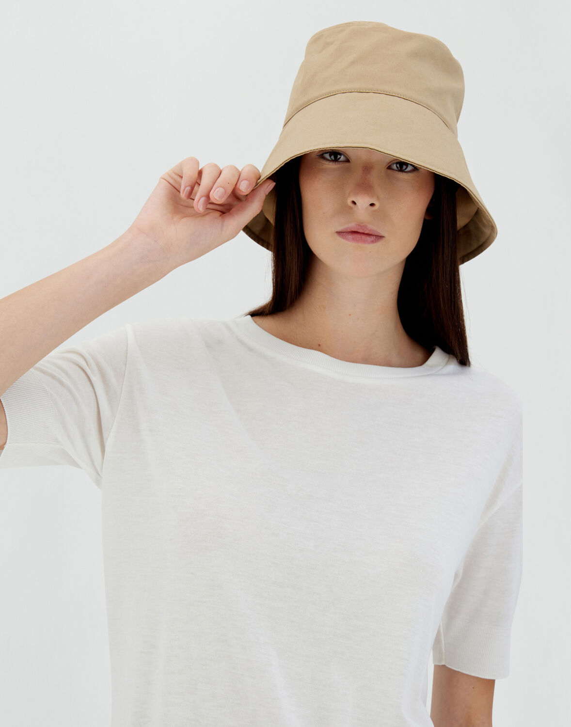 Herno Delon バケットハット In Sand
