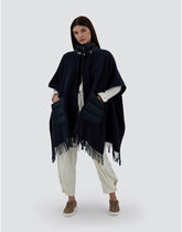 GC00066DR33395_9200_1.jpg?sw=  