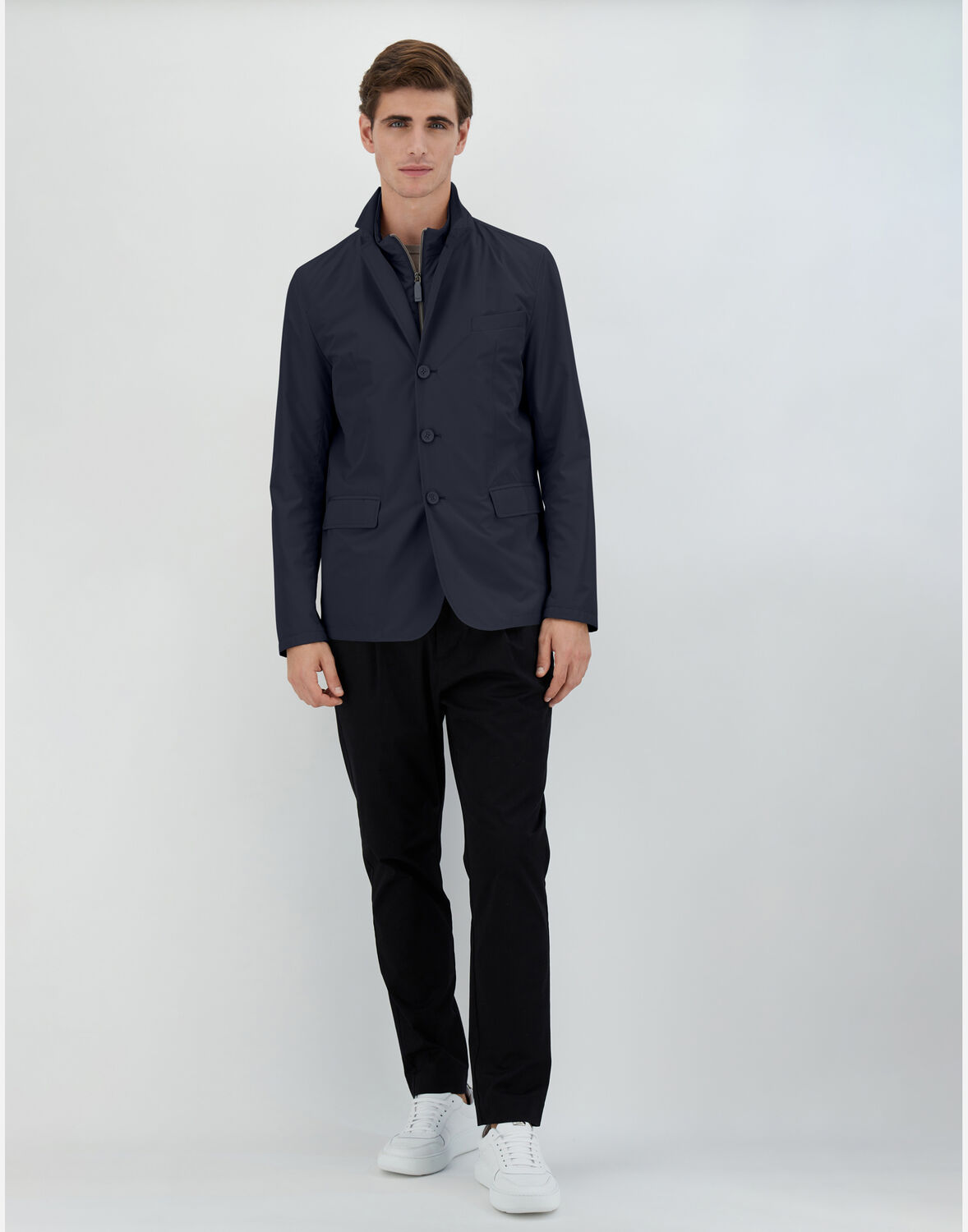 Herno Single-breasted Buttoned Blazer In Blue