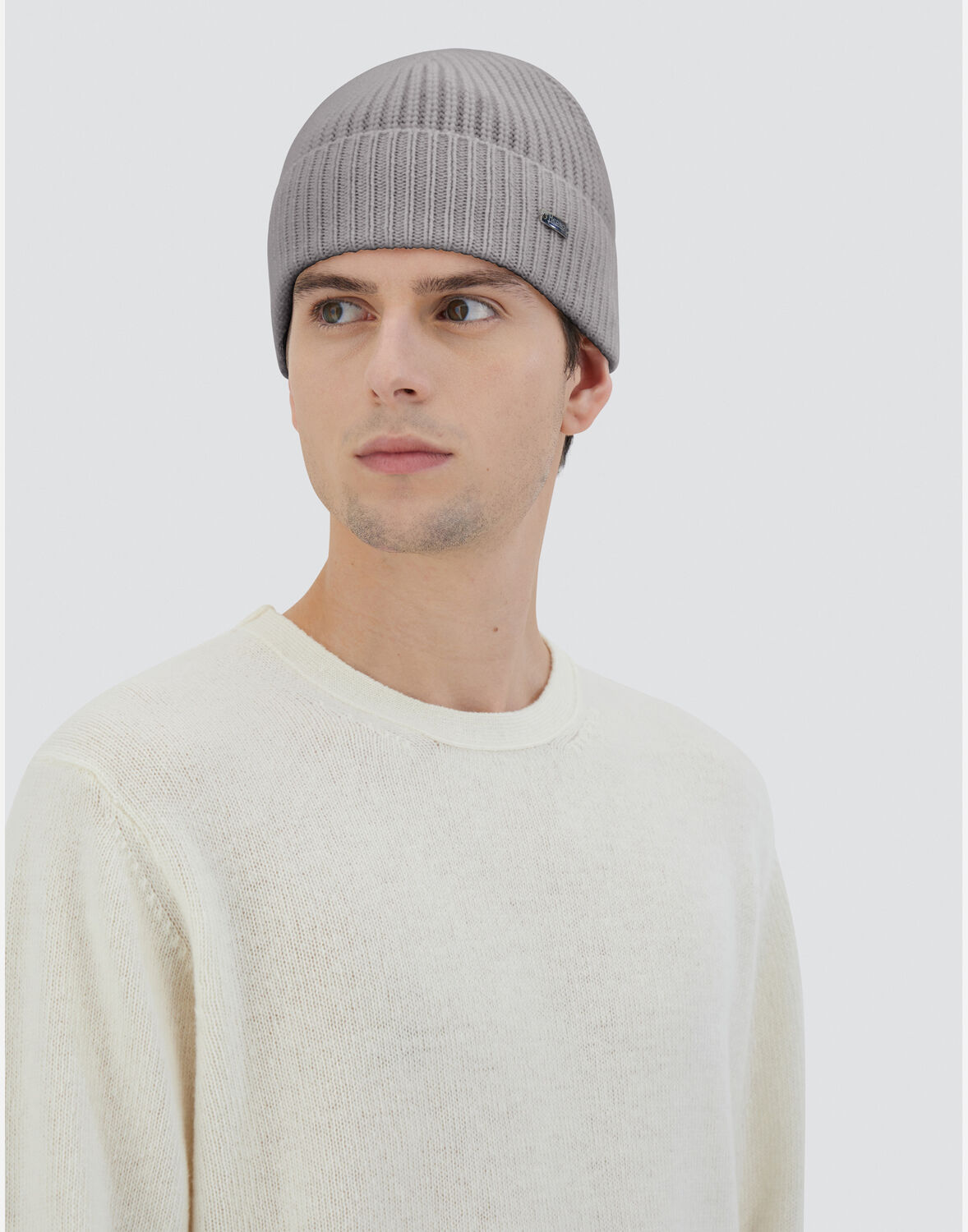 Herno エタニティ カシミヤ ニットキャップ In Grey
