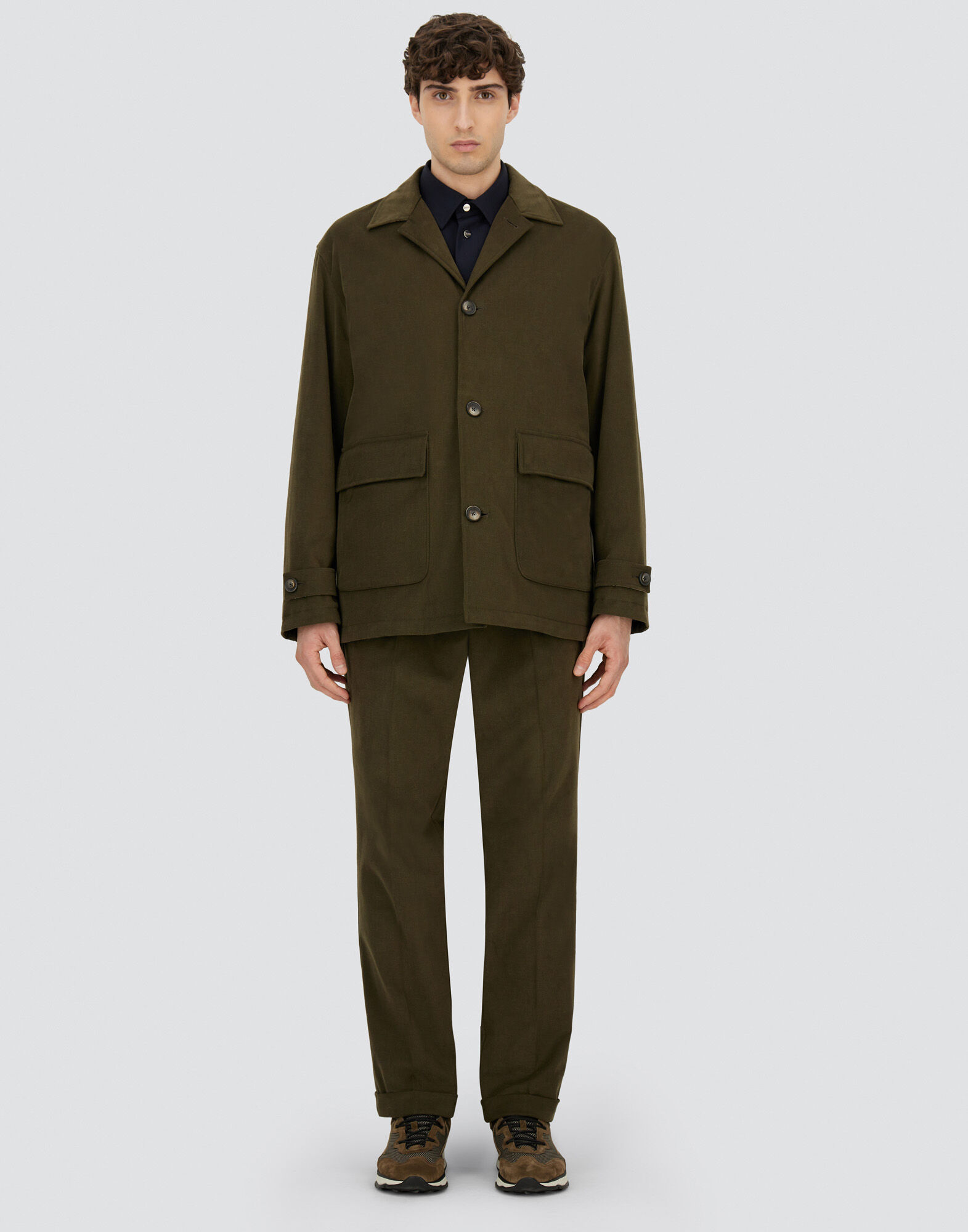 Herno 美品ミリタリージャケット オリーブ色IT42 Herno 美品ミリタリージャケット オリーブ色IT42