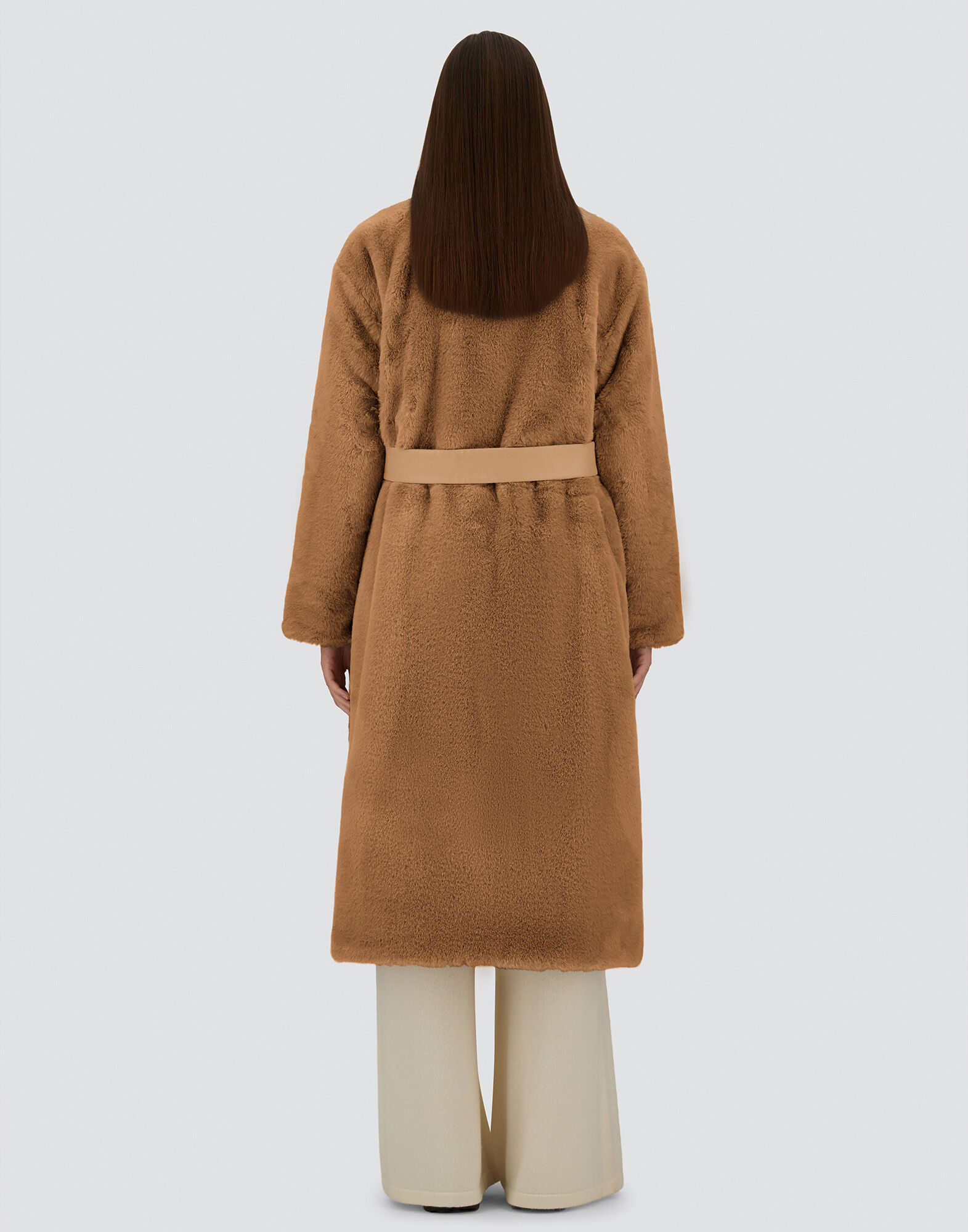 REVERSIBLE COAT IN SOFT ALTERNATIVE FUR AND PURE CASHMERE in Camel