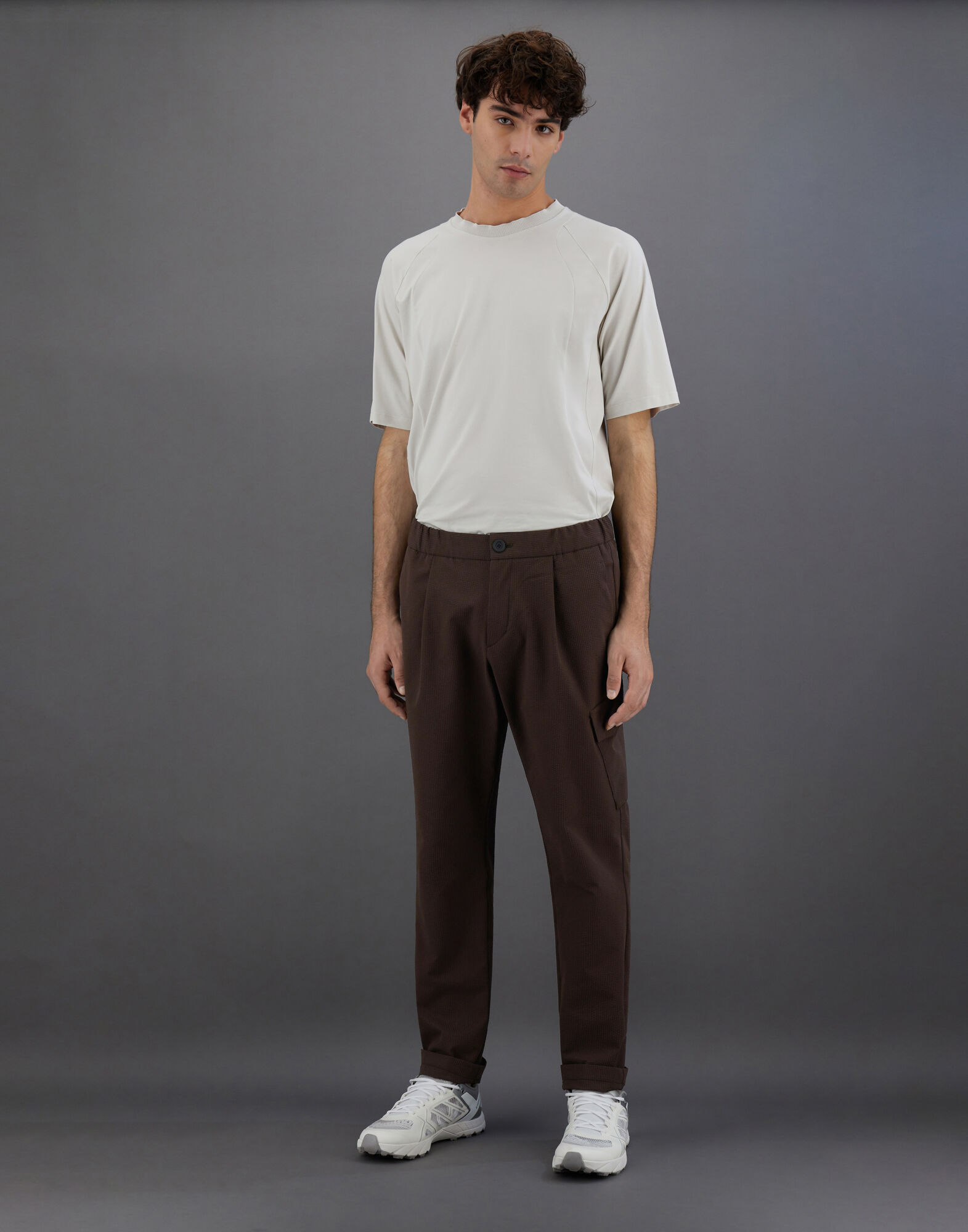 メンズ LAMINAR WAVY TOUCH カーゴパンツ スレート | Herno