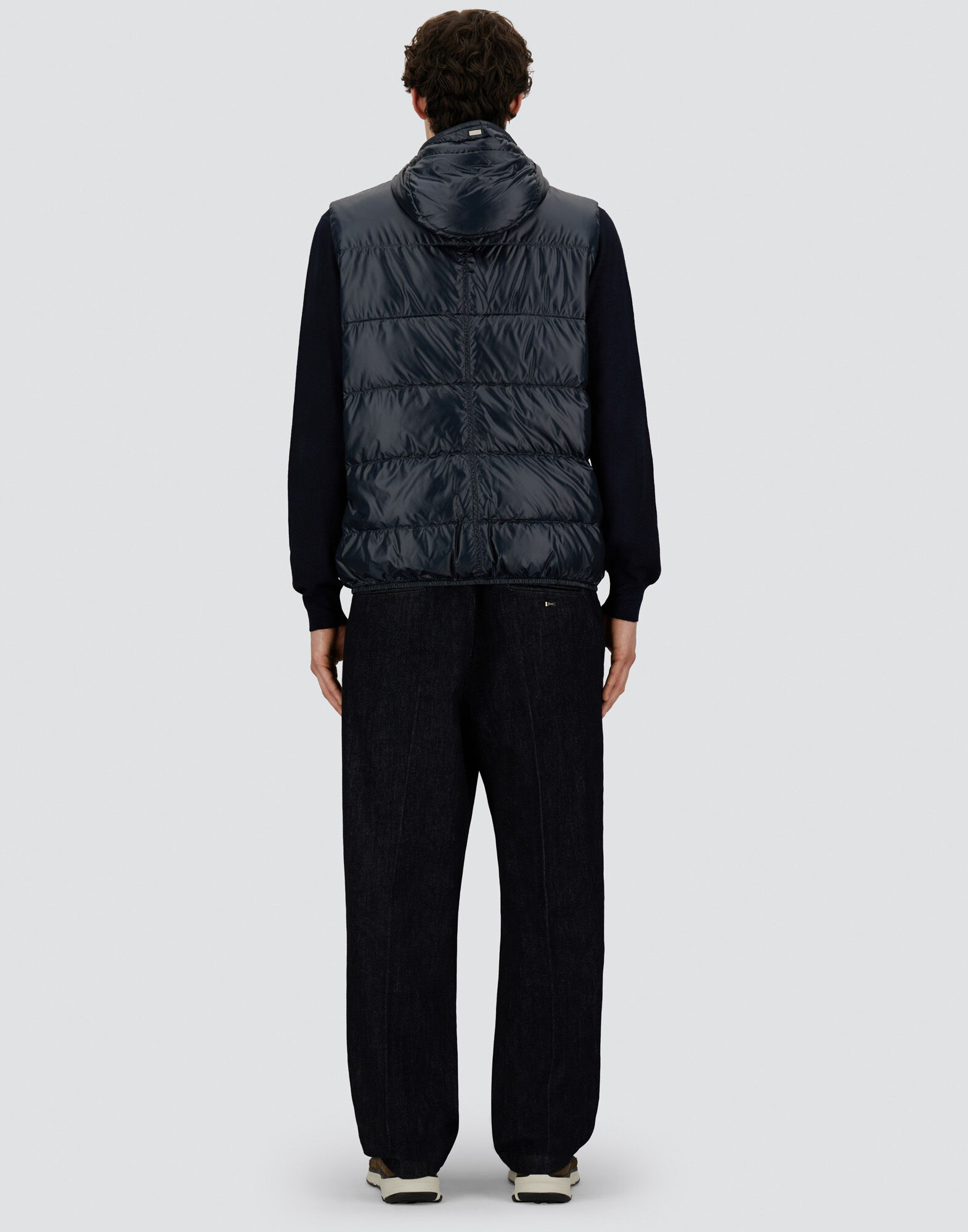 メンズ ナイロンウルトラライトベスト ネイビーブルー | Herno® (ヘルノ)