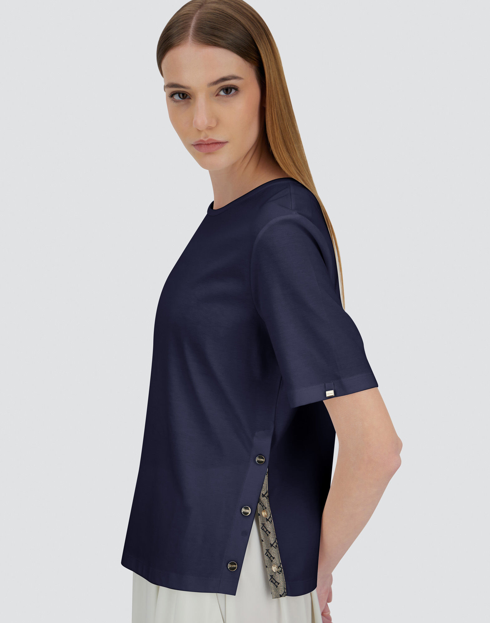 【関税送料込み】HERNO MONOGRAM LUREX INTERLOCK T-SHIRT T-SHIRT IN EVER COTTON INTERLOCK AND MONOGRAM LUREX in Blue