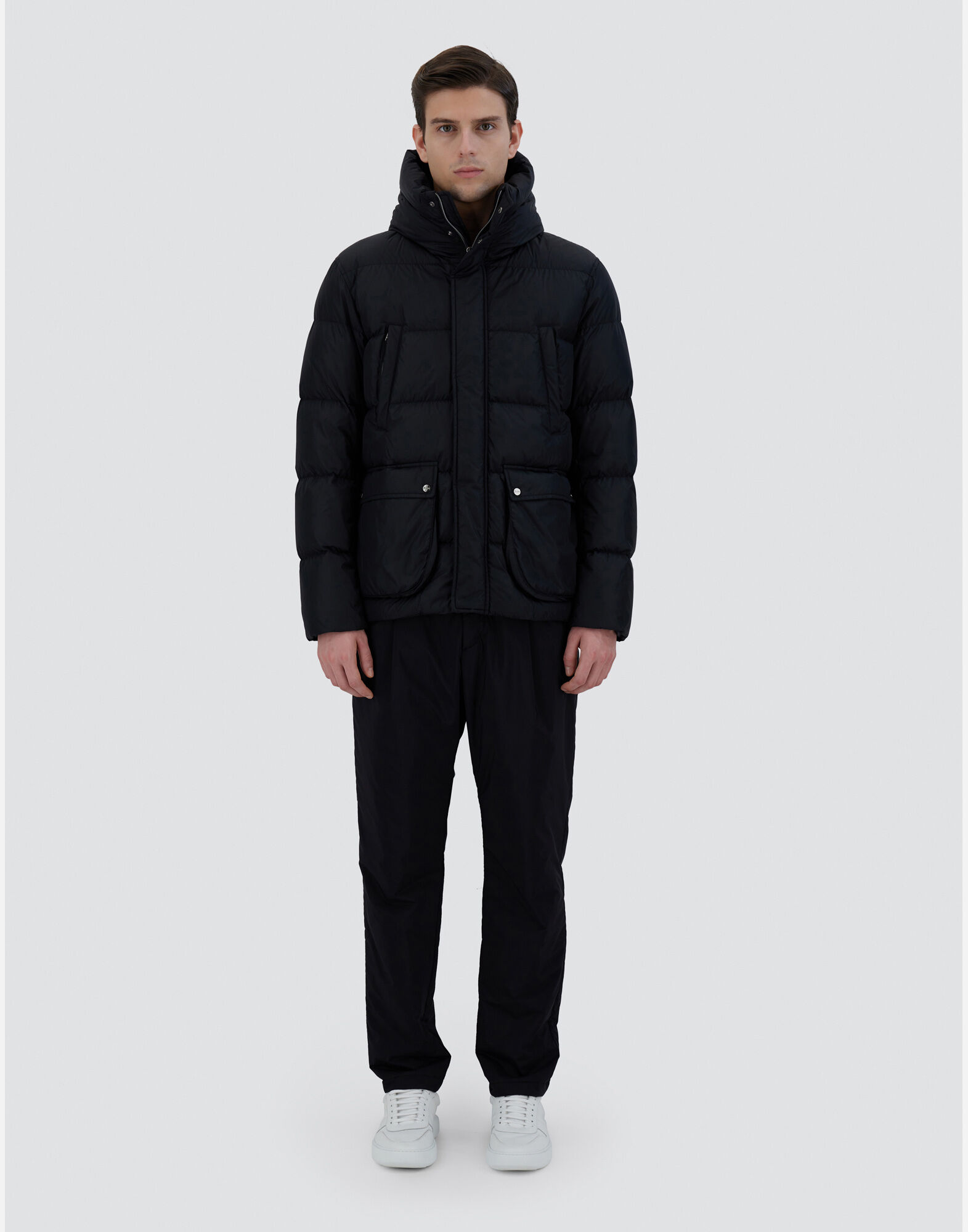 メンズ ナイロンシャモニックス ボンバージャケット ブラック | Herno® (ヘルノ)