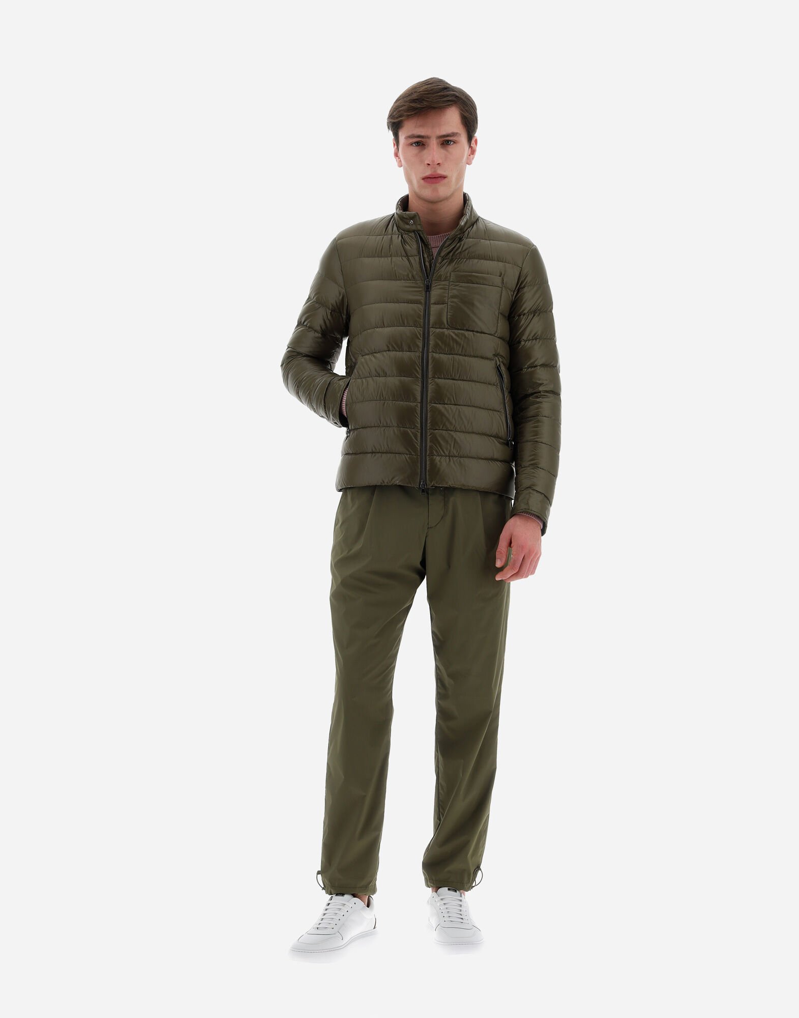 ★関税込★HERNO NYLON ULTRALIGHT RESORT ボンバージャケット メンズ RESORT NYLON ULTRALIGHT ボンバージャケット ミリタリー