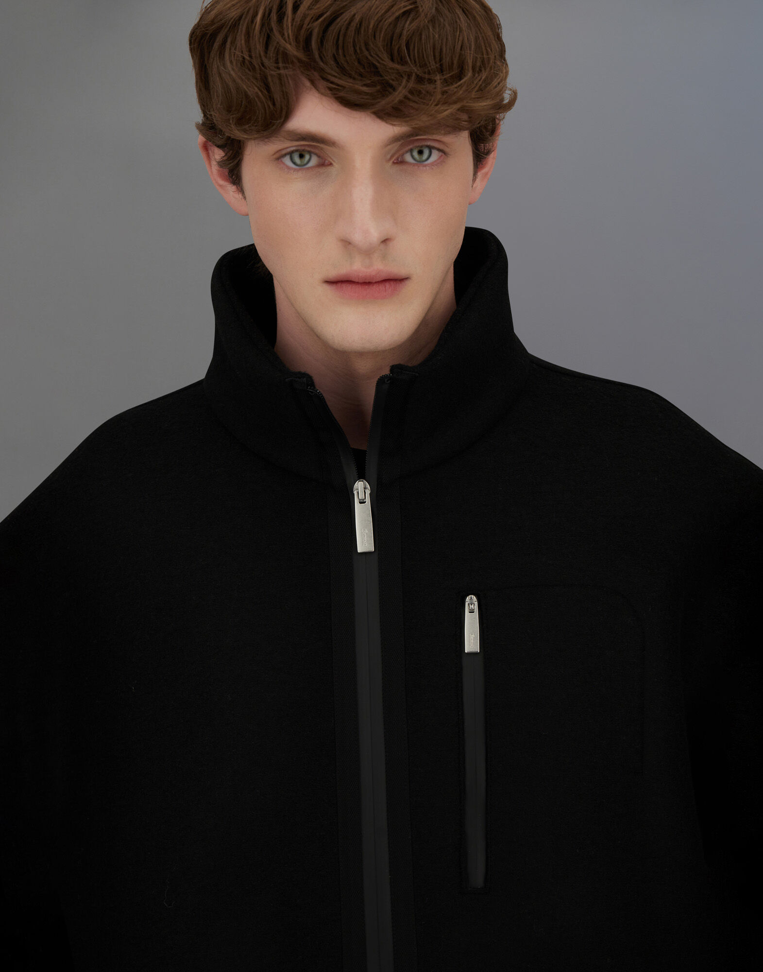 ラミナー テクニカルウール コート ブラック | Herno® (ヘルノ)