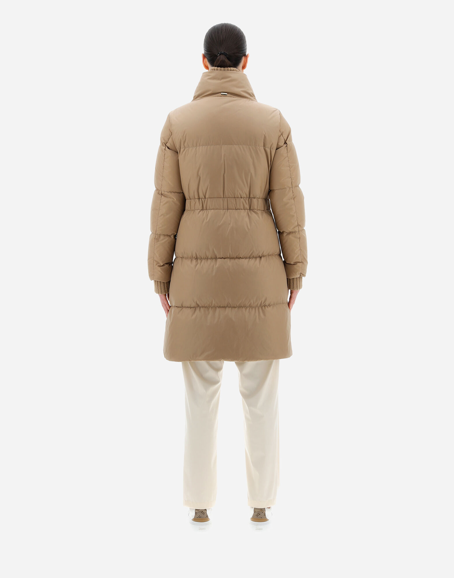 商品画像：Herno polar tech performance satin cape for women 4
