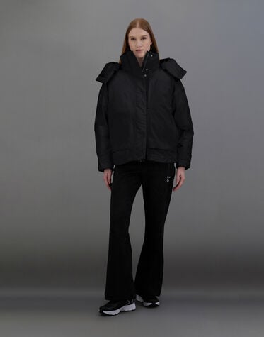 レディース GORE-TEX INFINIUM WINDSTOPPER LAMINAR ジャケット 