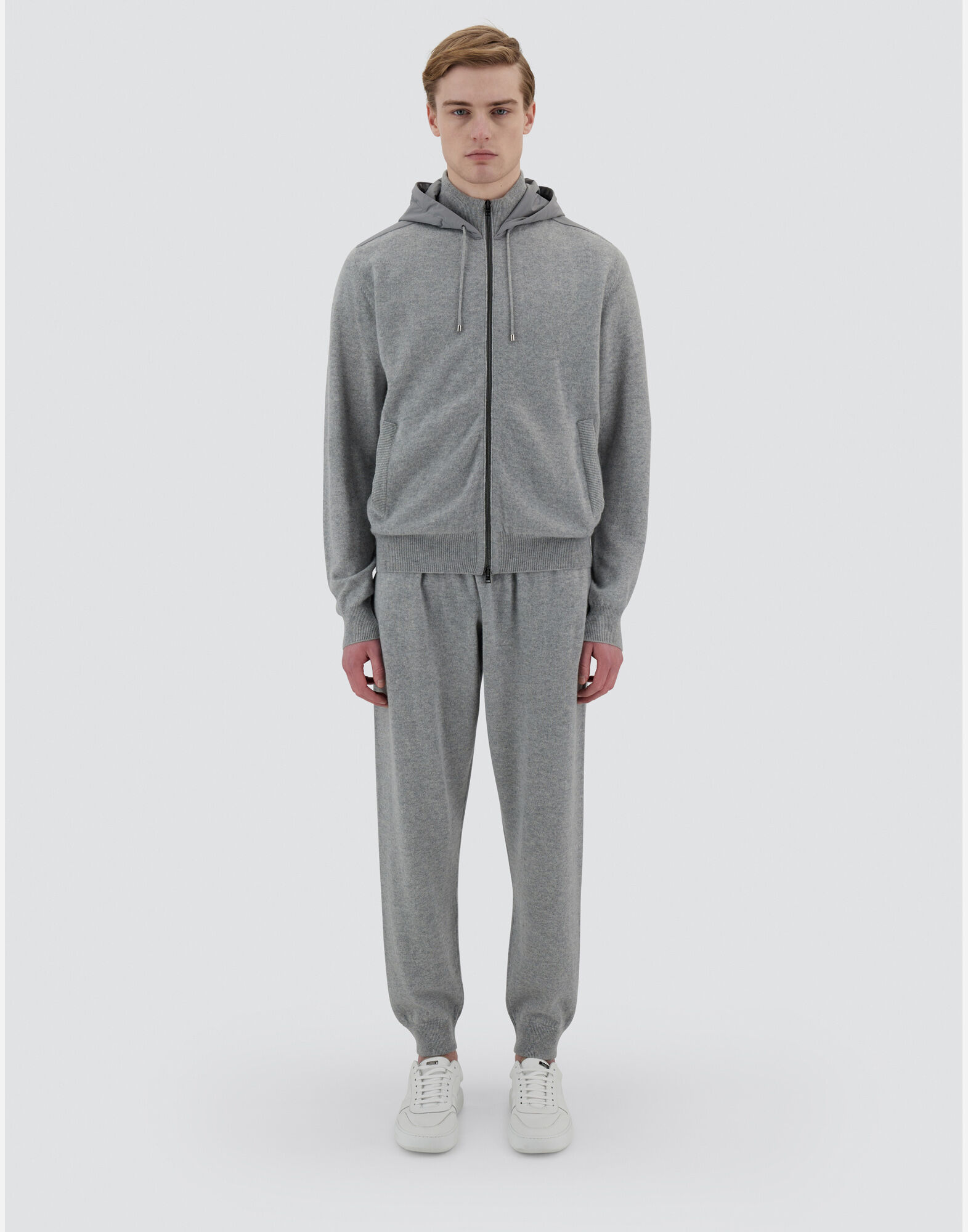 SURVETEMENT RESORT EN ETERNITY CASHMERE ET LIGHT NYLON STRETCH en Mastic pour homme Herno