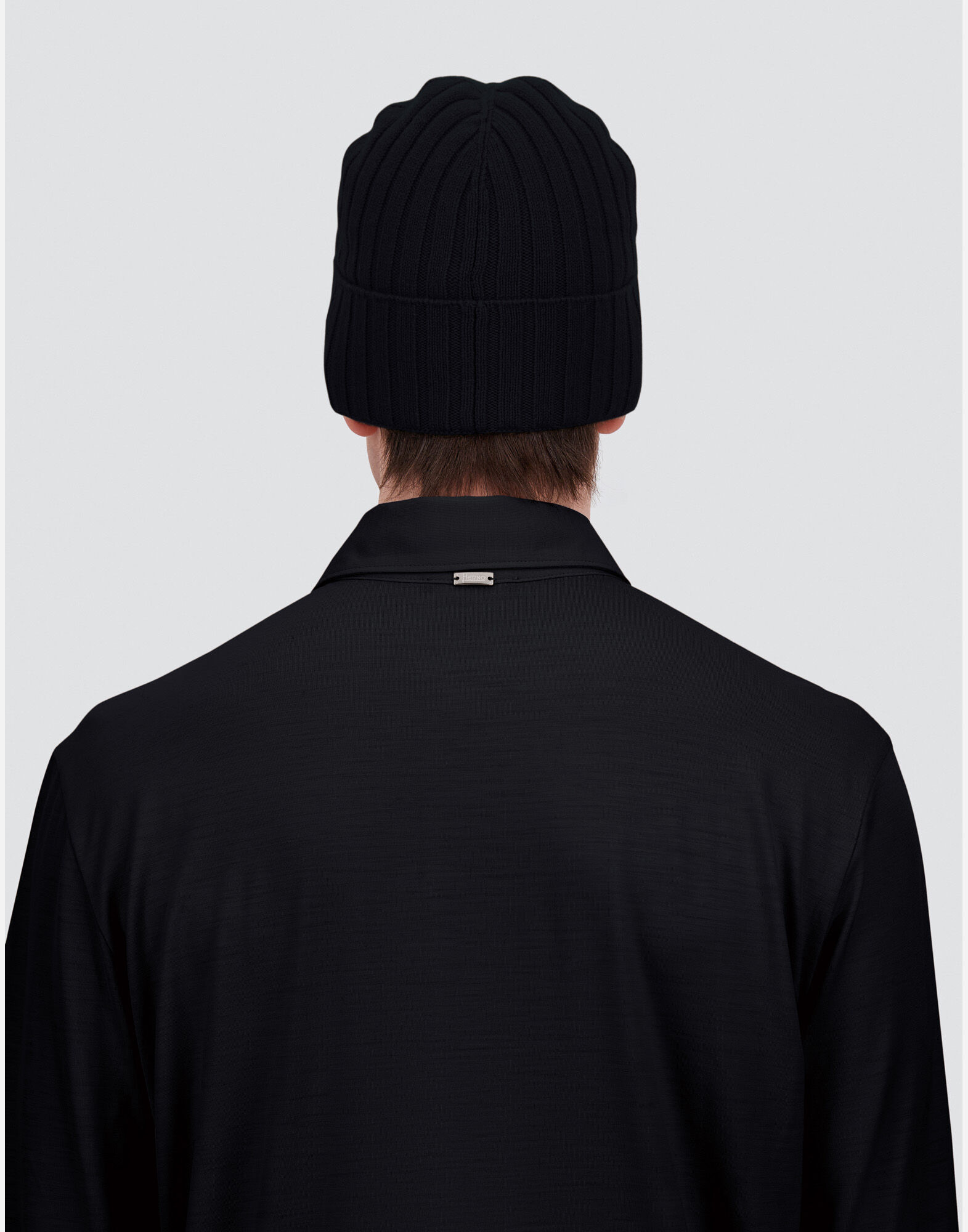 メンズ ENGLISH RIB CASHMERE BEANIE ダークブルー | Herno® (ヘルノ)
