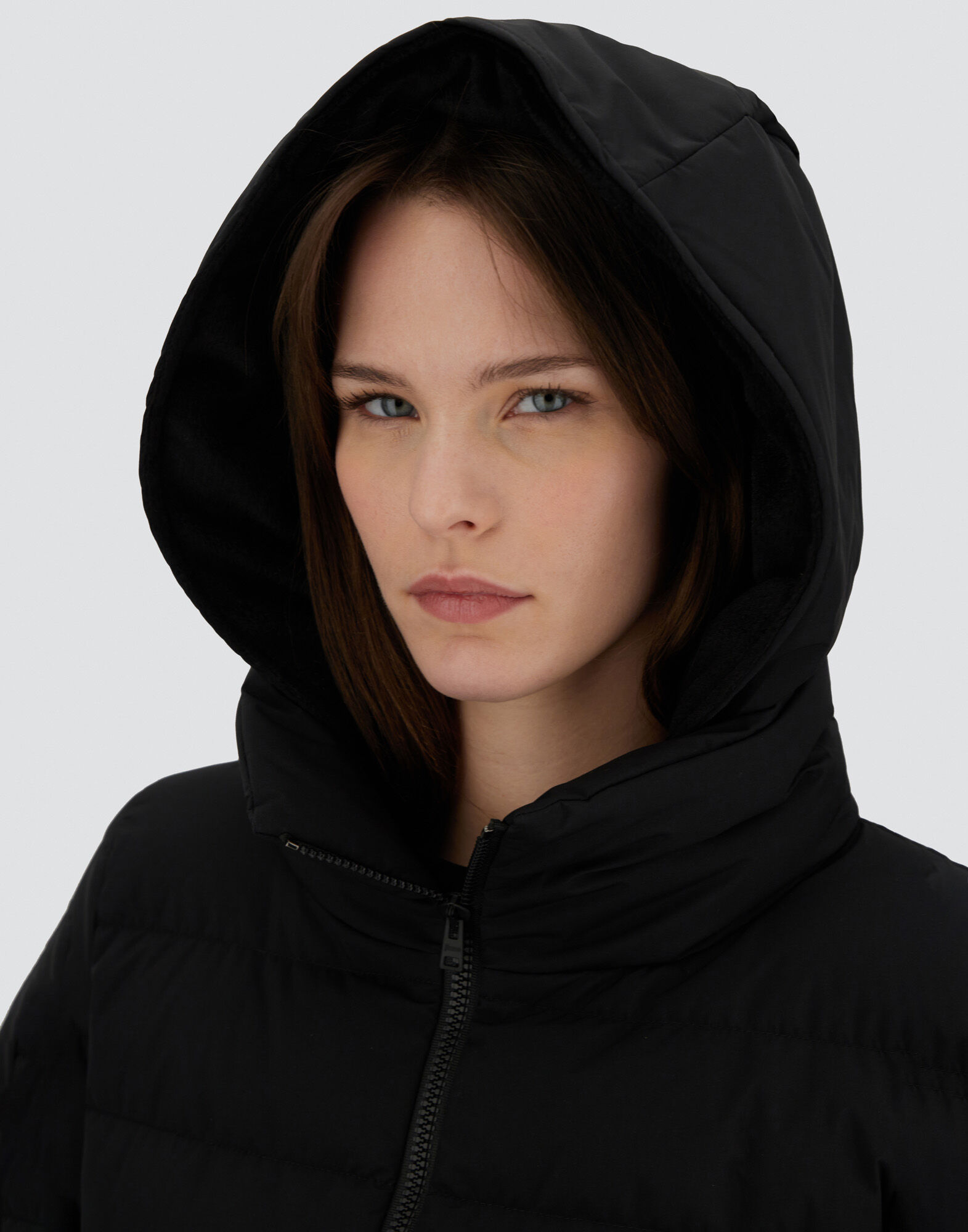 極美品✨HERNO TECH ロロピアーナ 2wayウールコート 中綿 ブラック 極美品✨HERNO TECH ロロピアーナ 2wayウールコート 中綿