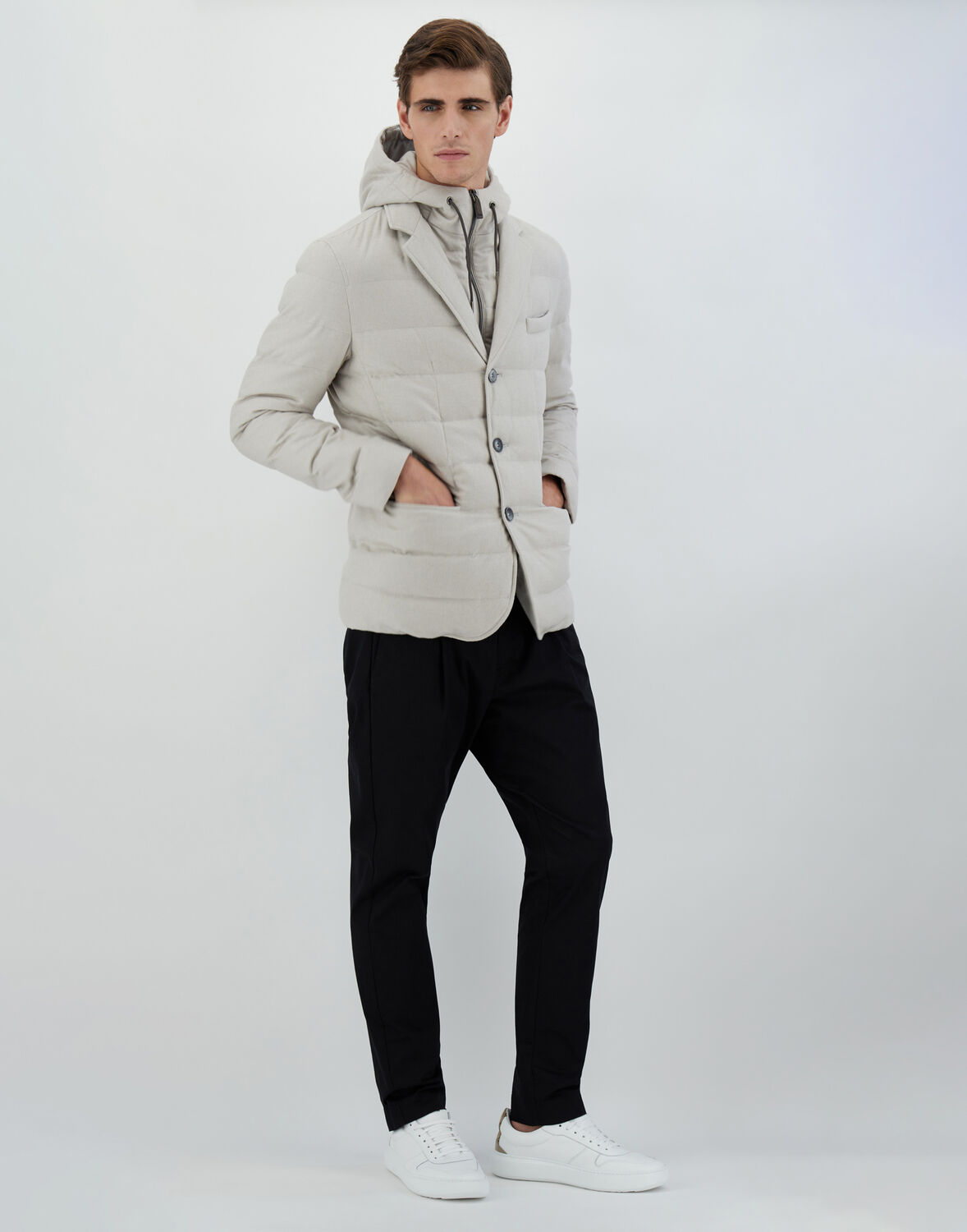 Herno カシミア&シルク ジャケット In Grey Pearl