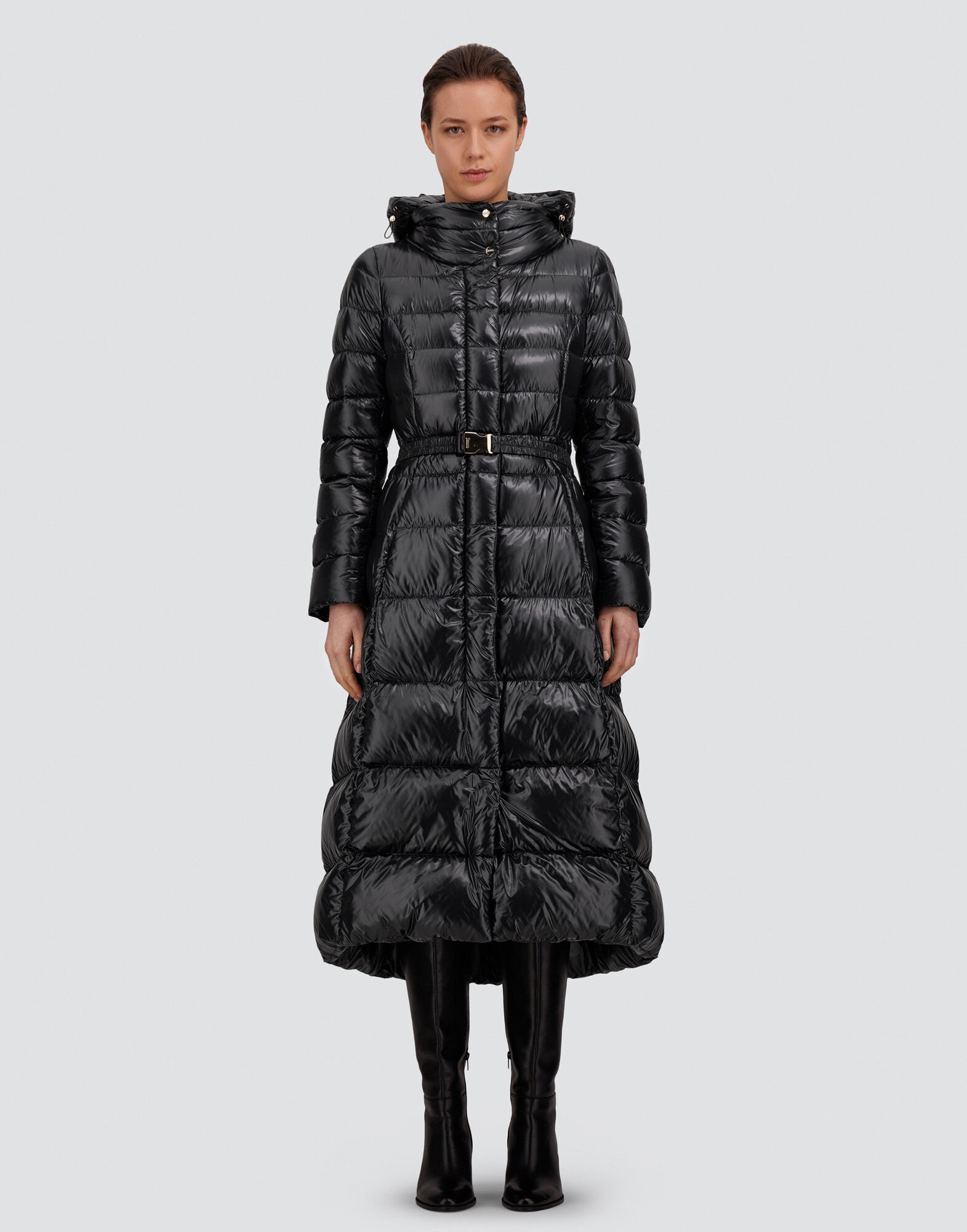 レディース NYLON ULTRALIGHT OVERSIZE JACKET ブラック | Herno® (ヘルノ)