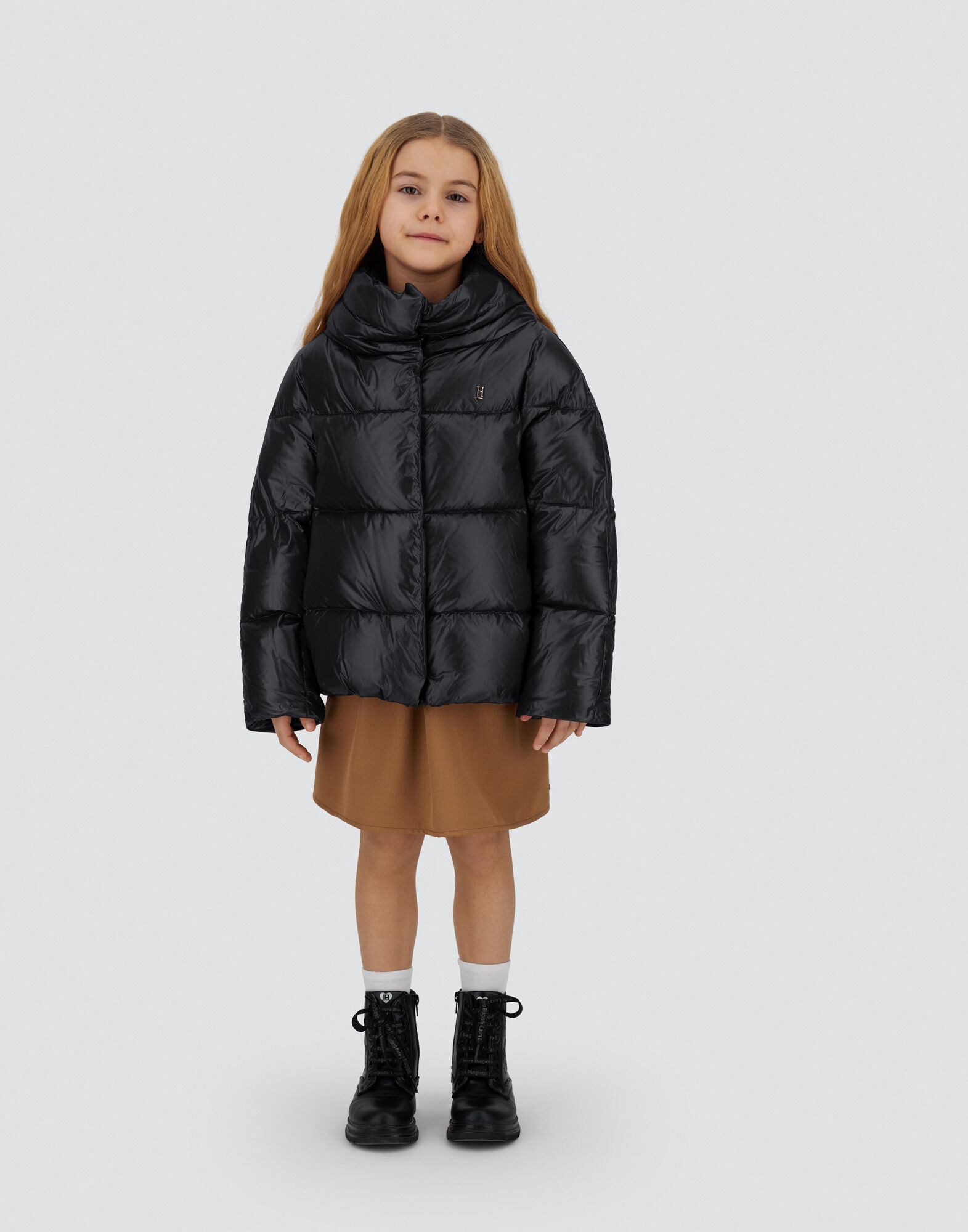 CAPE IN NYLON ULTRALIGHT in Black for Girls | Herno®