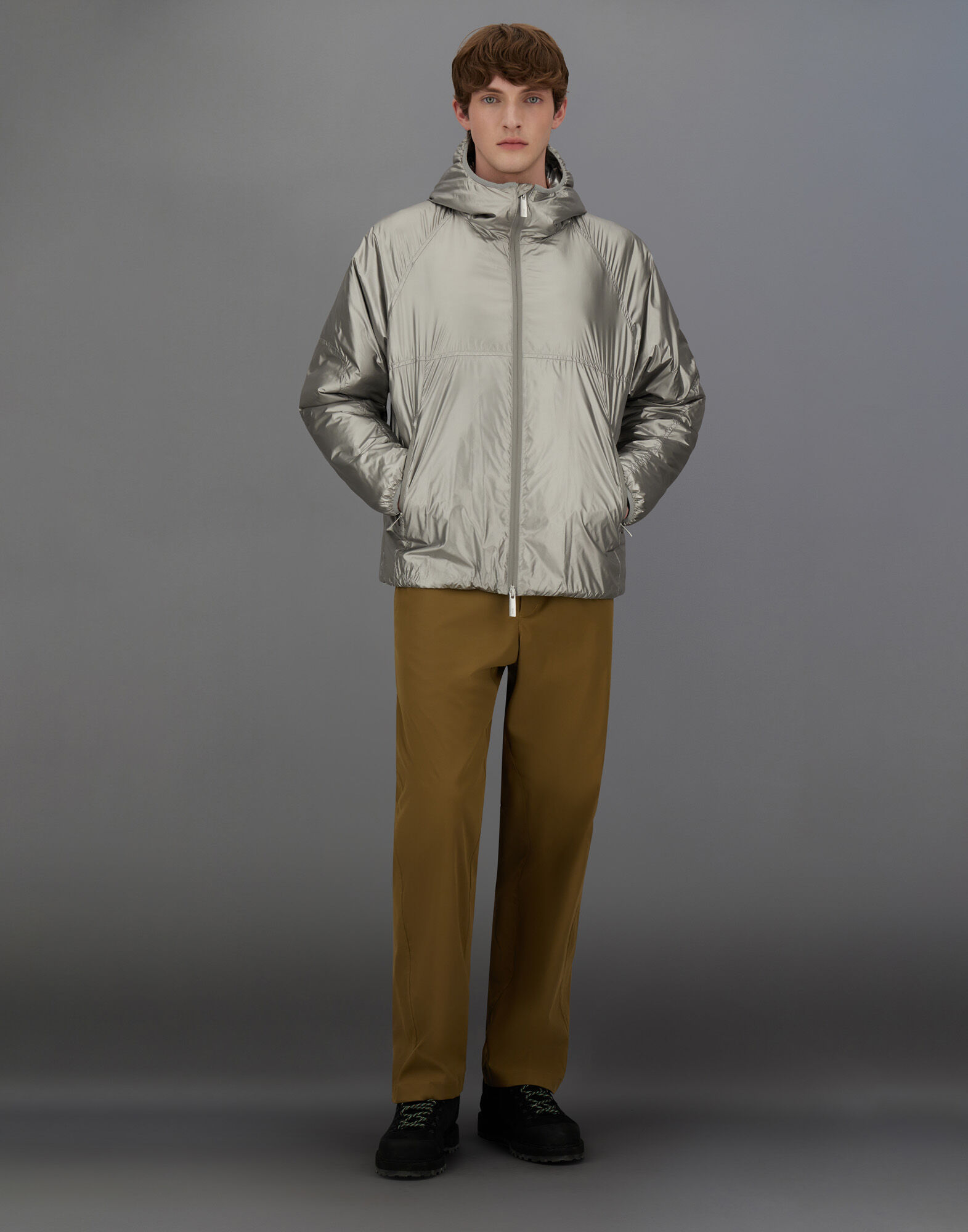 新品✨未使用✨HERNO ヘルノ ラミナー フーデッド ジャケット リネン 撥水 ラミナー メタリックシールド フーデッドジャケット 銀色 | Herno