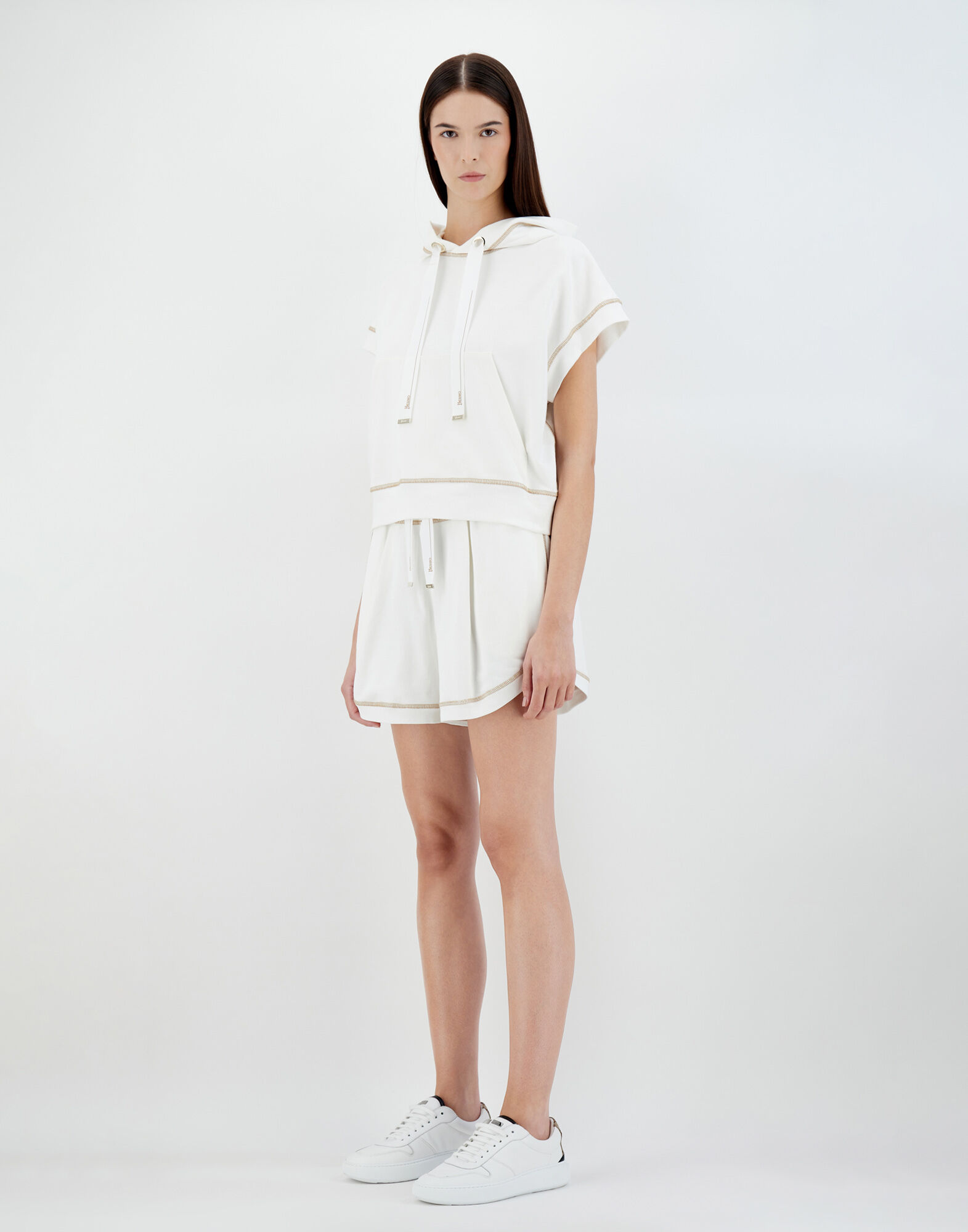 HERNO - Herno ヘルノ スウェット COMFY SWEATER レディース COMFY SWEATER スウェットシャツ ホワイト | Herno
