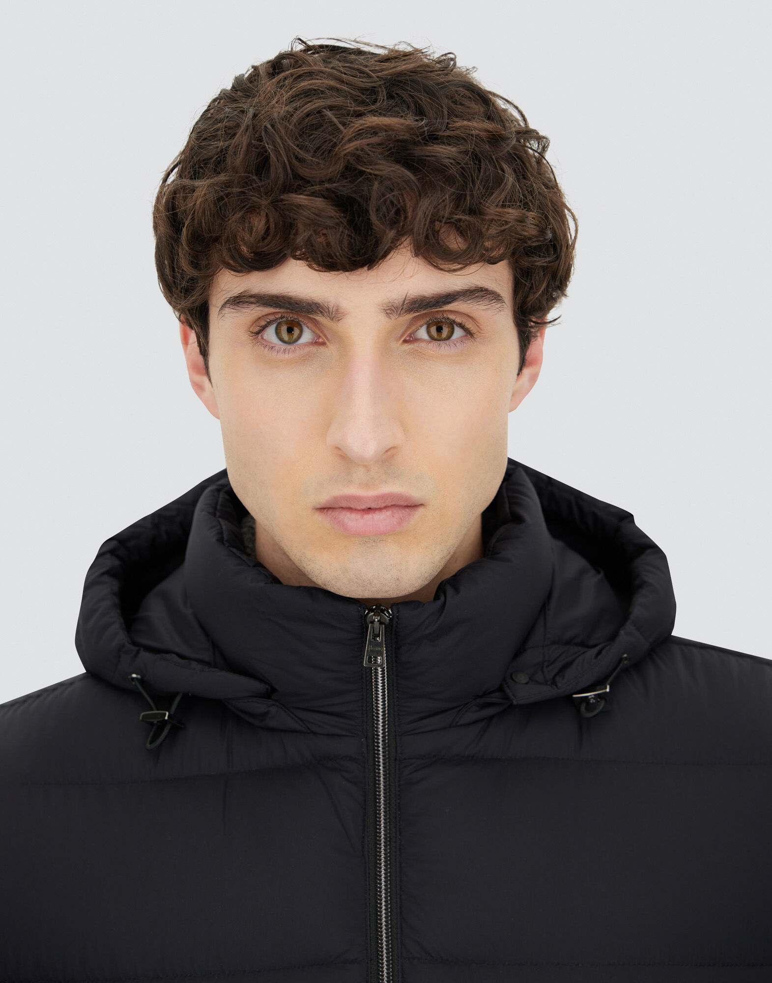 メンズ エコアージュ ベスト ブラック | Herno® (ヘルノ)