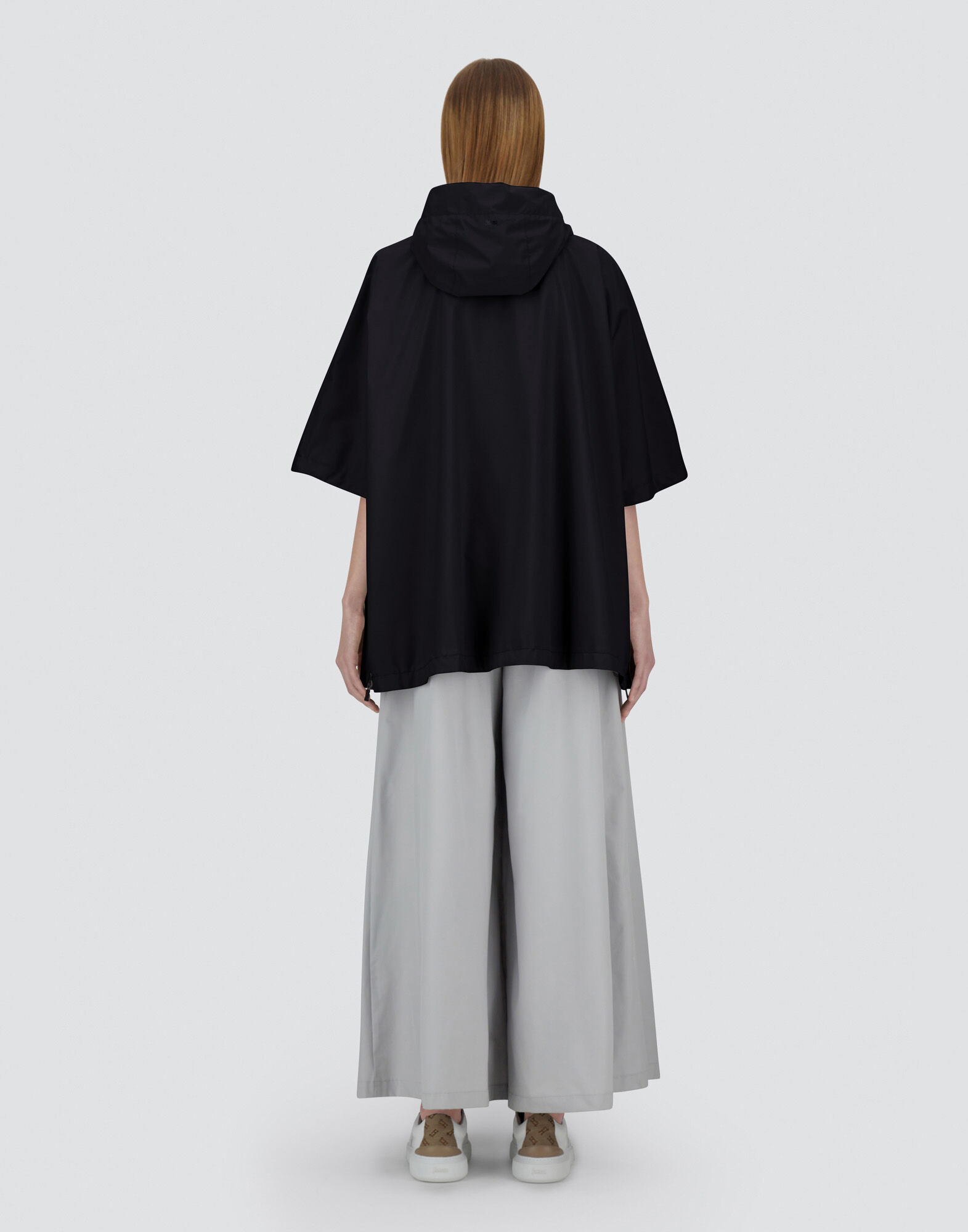 HERNO (ヘルノ) GORE-TEX INFINIUM WINDSTOPPER フード着脱 撥水