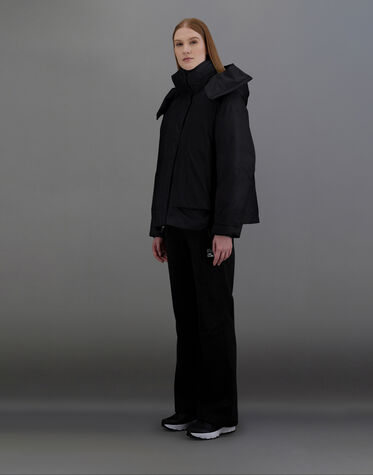 LAMINAR JACKET IN GORE-TEX INFINIUM WINDSTOPPER in Black for Women 